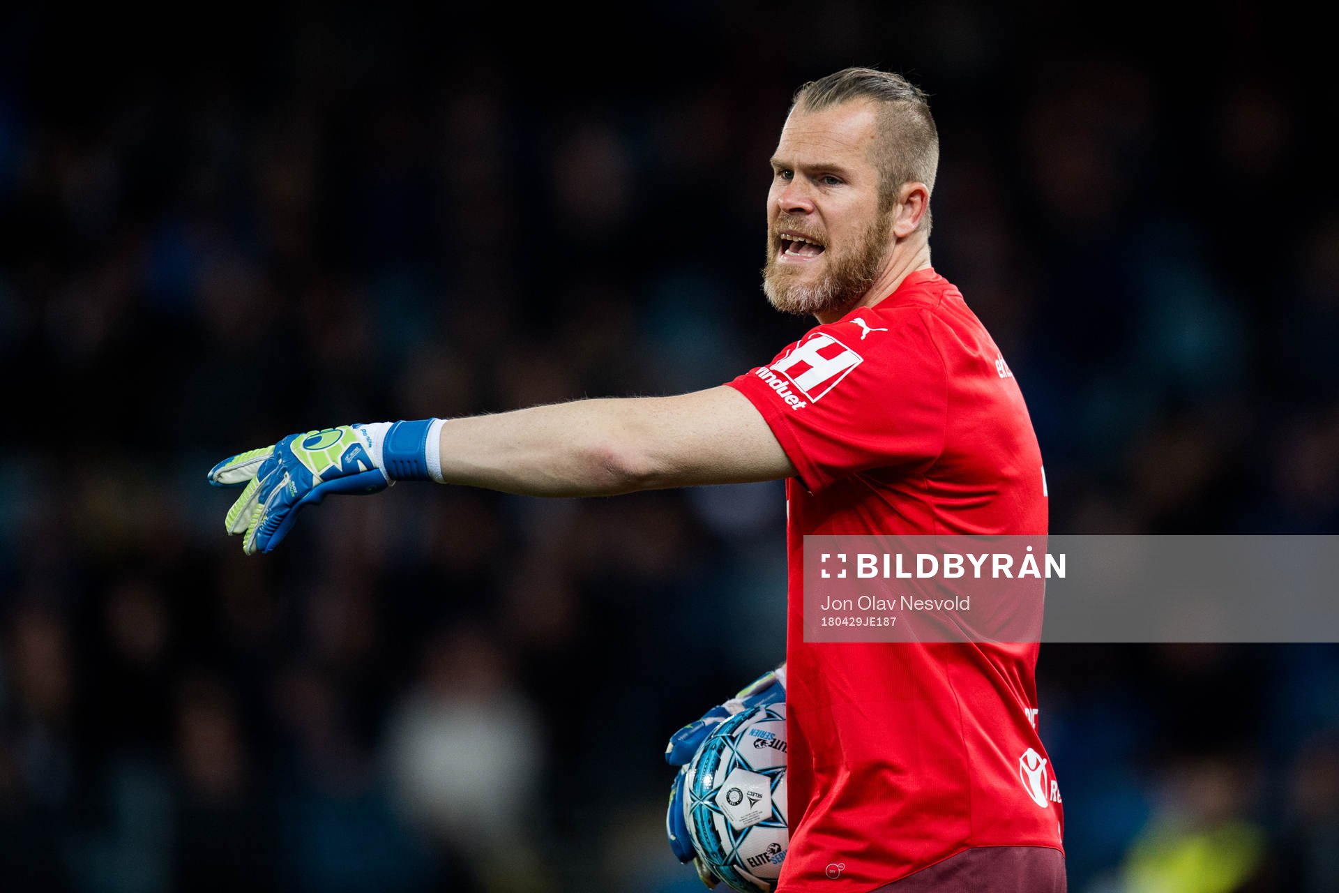 Goalkeeper Espen Bugge Pettersen of Strømsgodset
