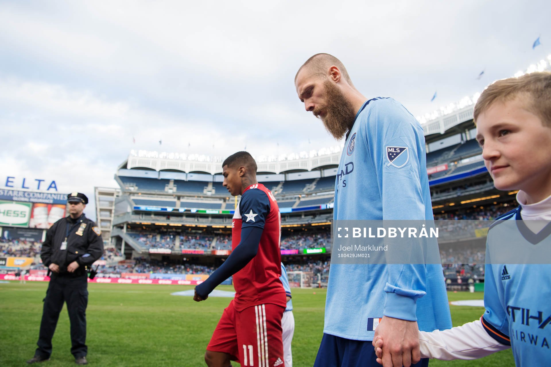 Dallas Santiago Mosquera och New York Citys Jo Inge Berget