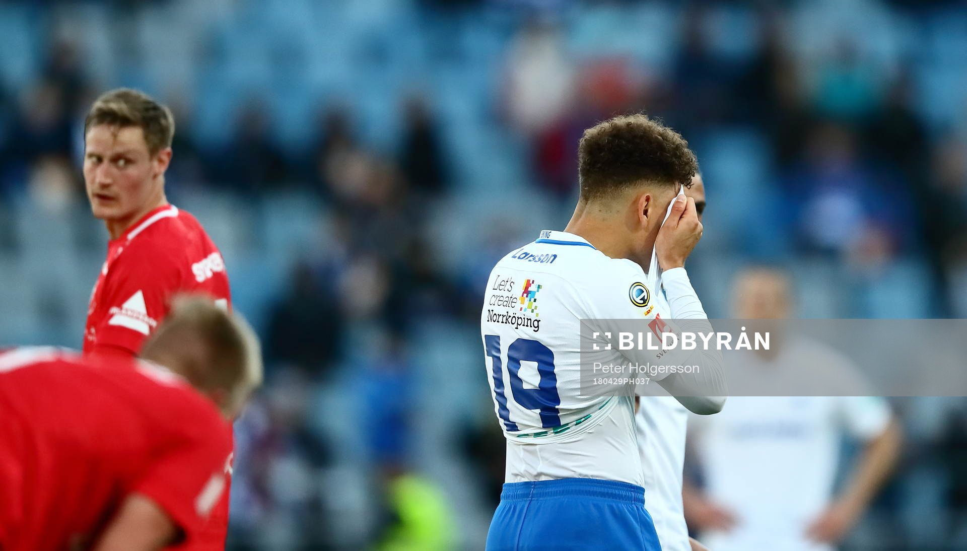 Norrköpings Jordan Larsson deppar