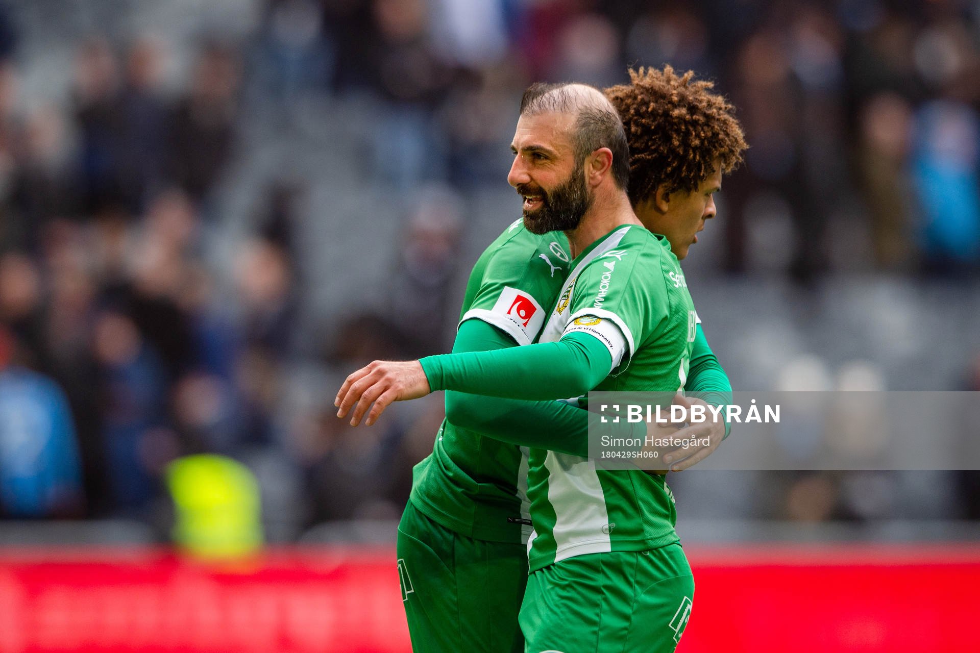 Hammarbys Neto Borges och Kennedy Bakircioglu  jublar
