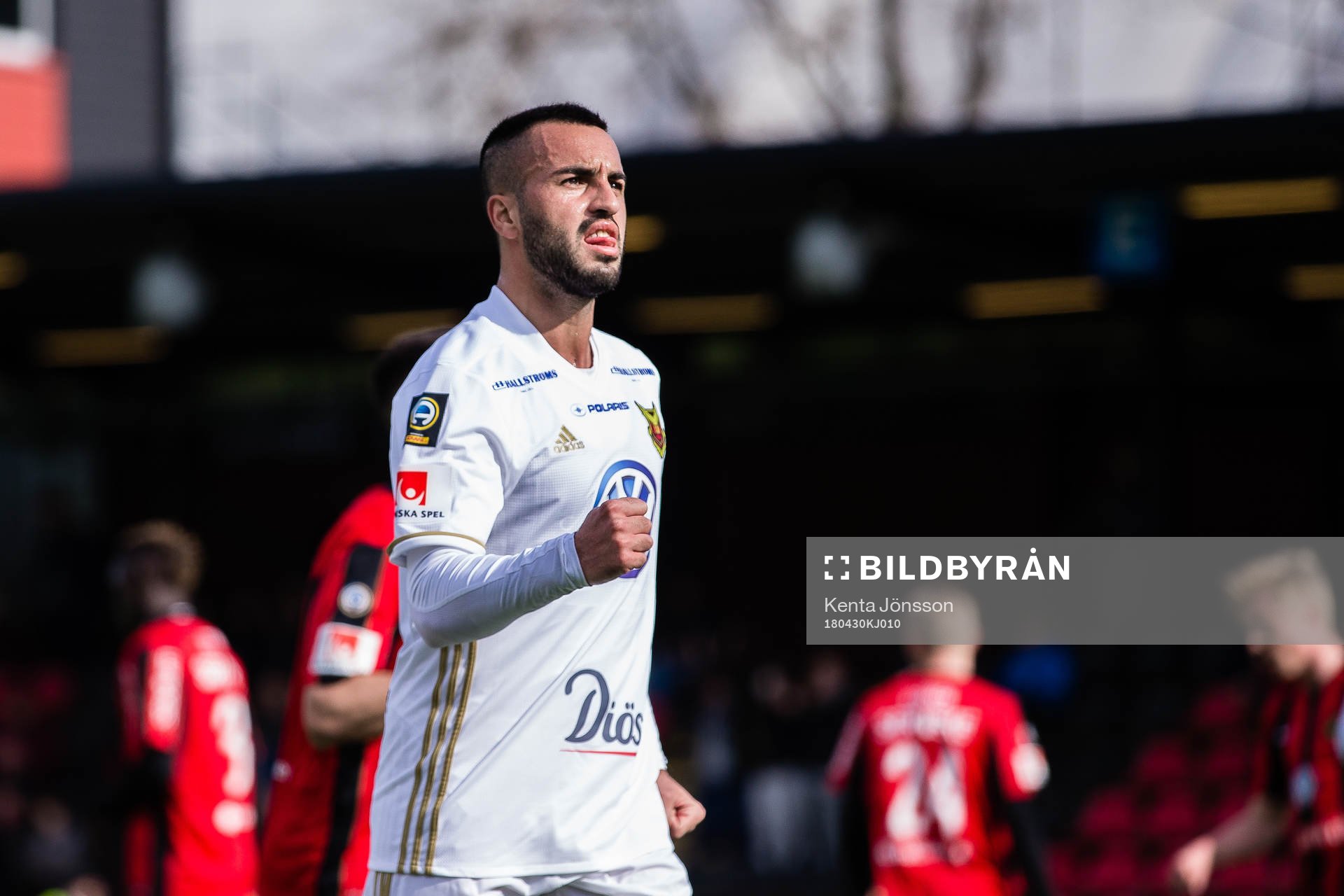 Östersunds Brwa Nouri jublar efter 1-0 på straff under fotbollsmatchen i Allsvenskan mellan Brommapojkarna och Östersund den 30 April 2018 i Stockholm.
