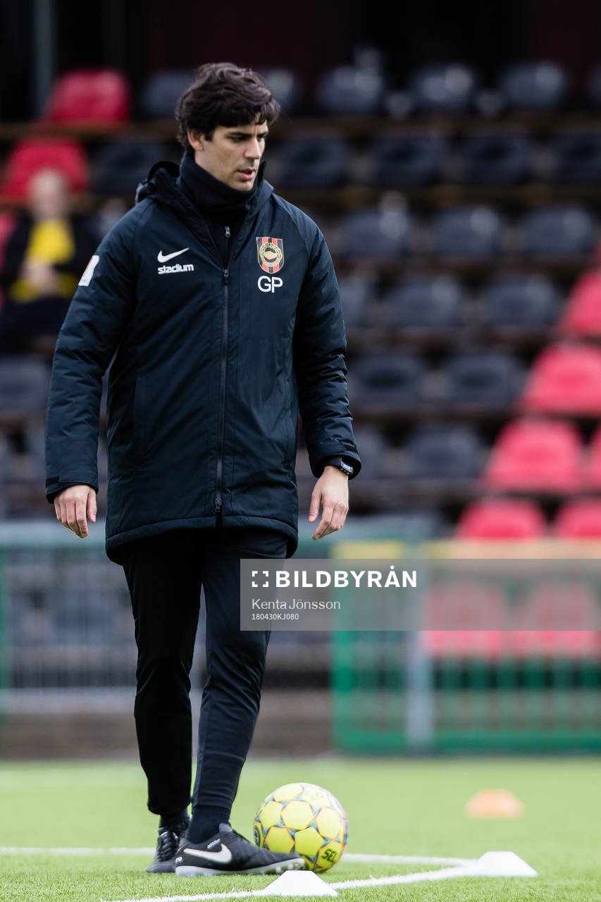 Brommapojkarnas assisterande tränare Goncalo Pereira