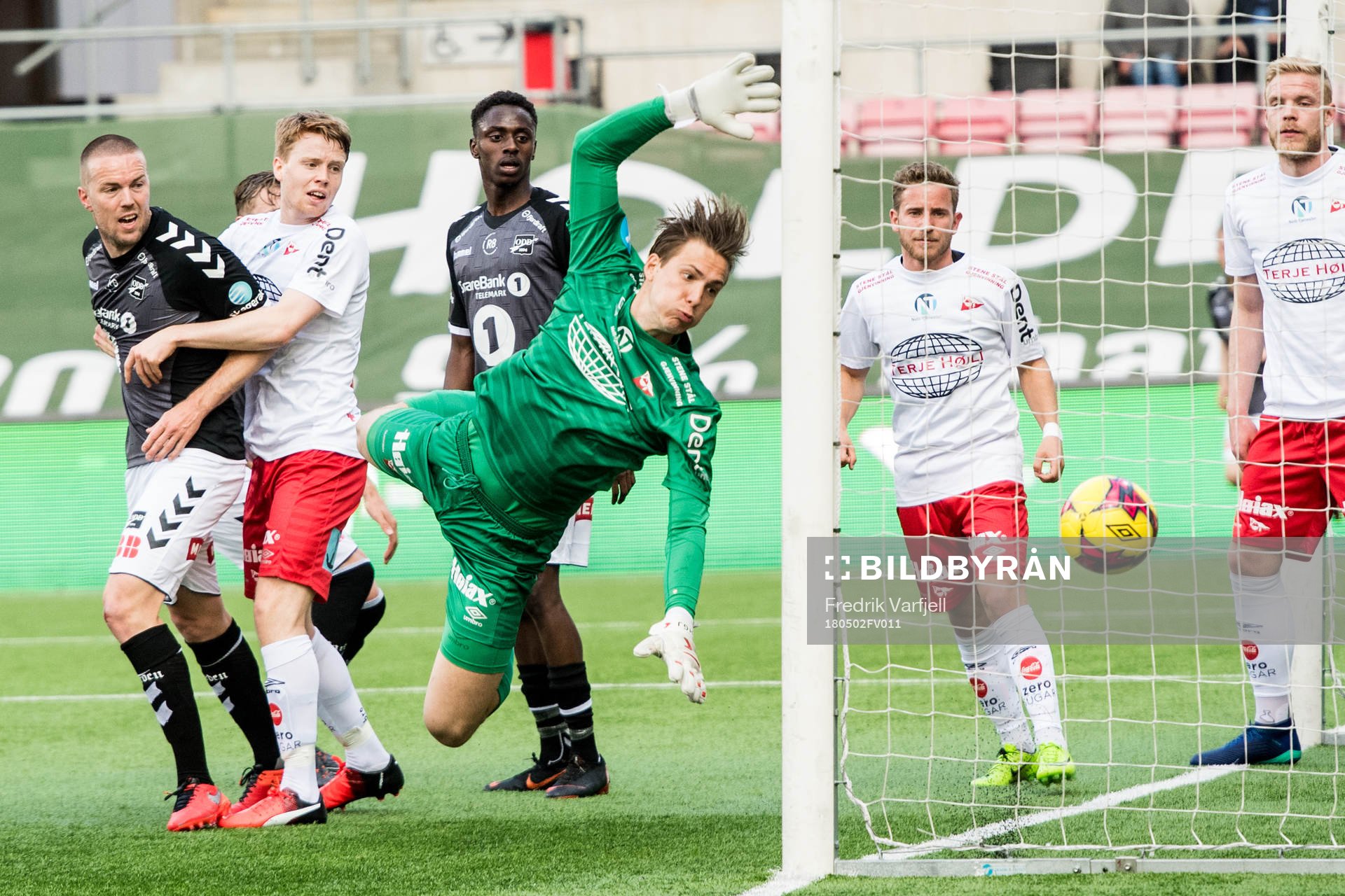 Goalkeeper Håvar Grøntvedt Jensen of Fredrikstad as