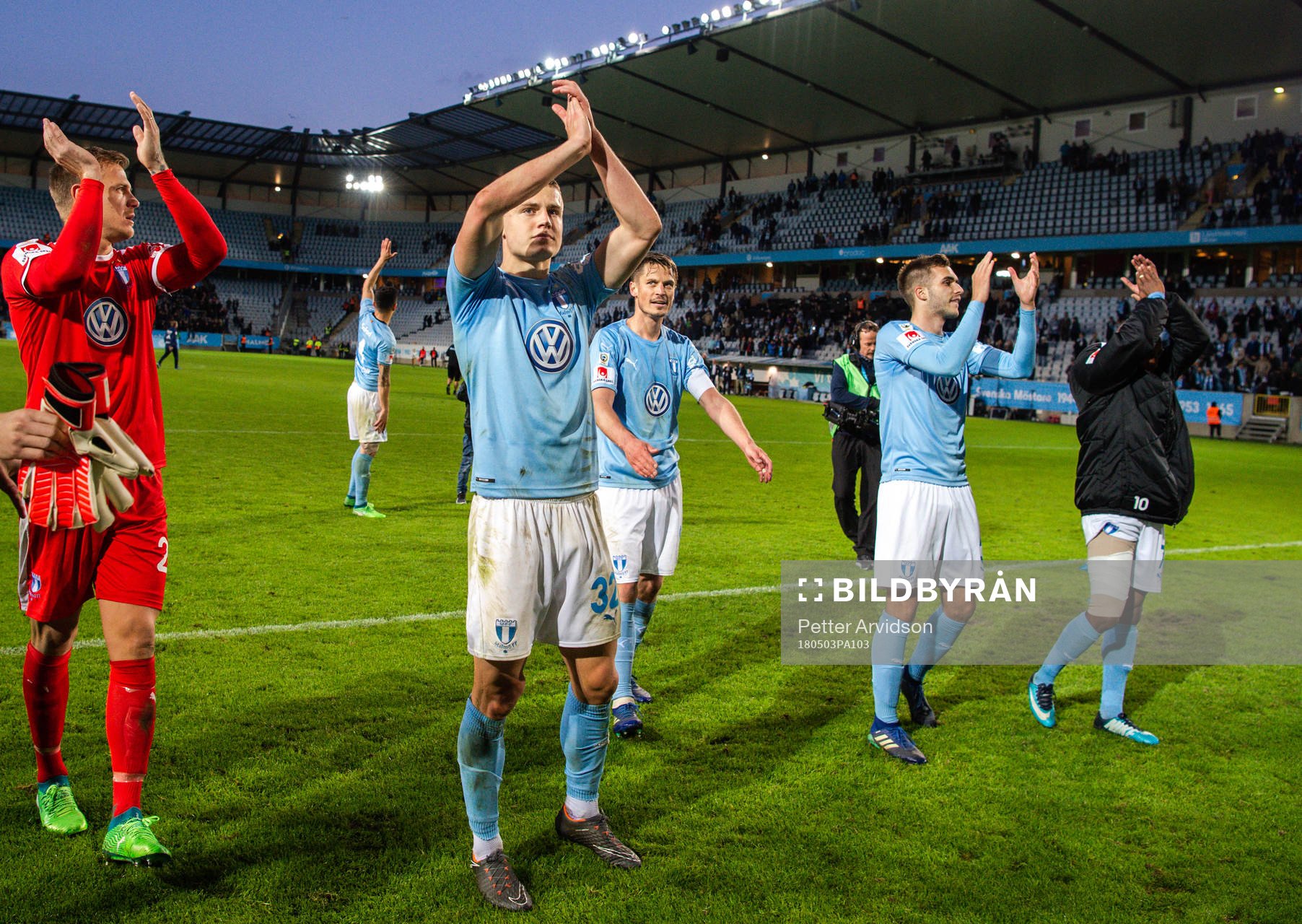 Malmö FFs Mattias Svanberg jublar