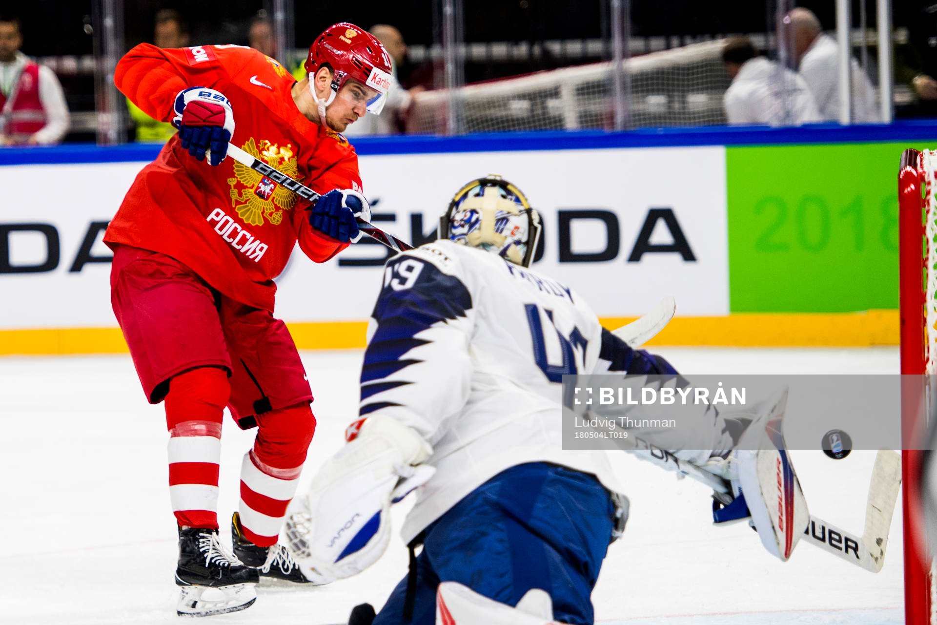 Rysslands Pavel Buchnevich gör 2-0 bakom Frankrikes