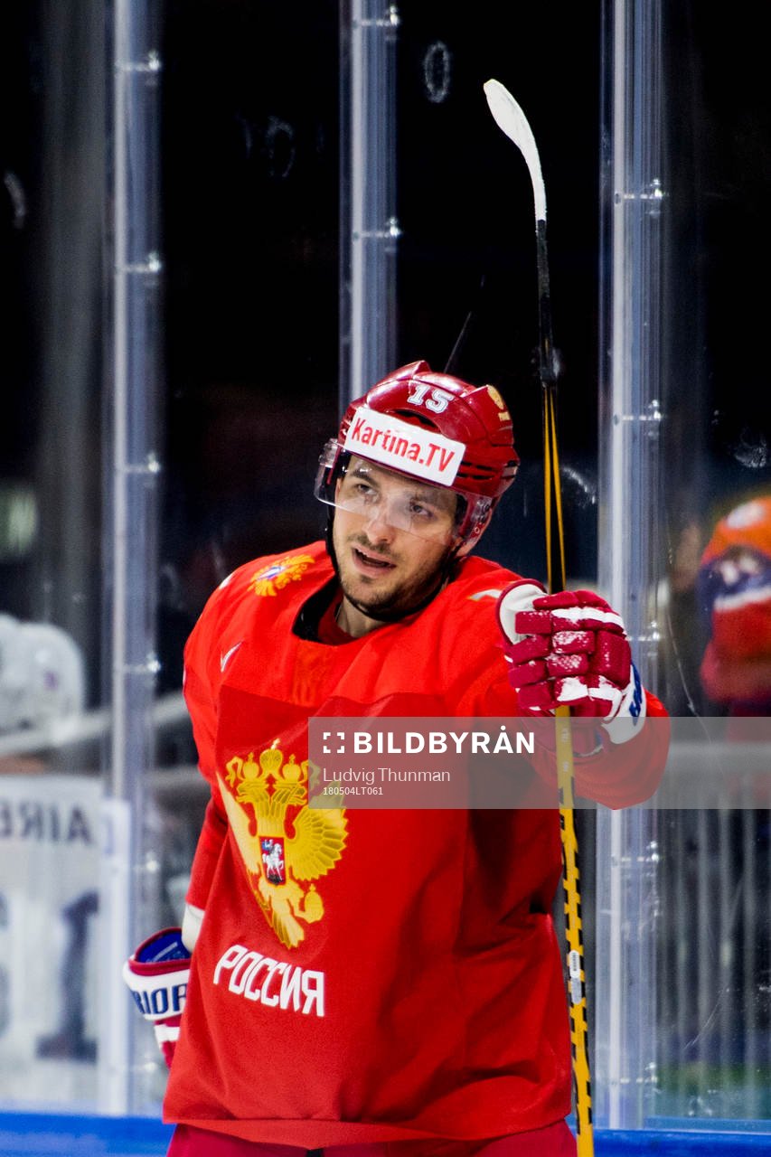 Rysslands Artyom Anisimov jublar
