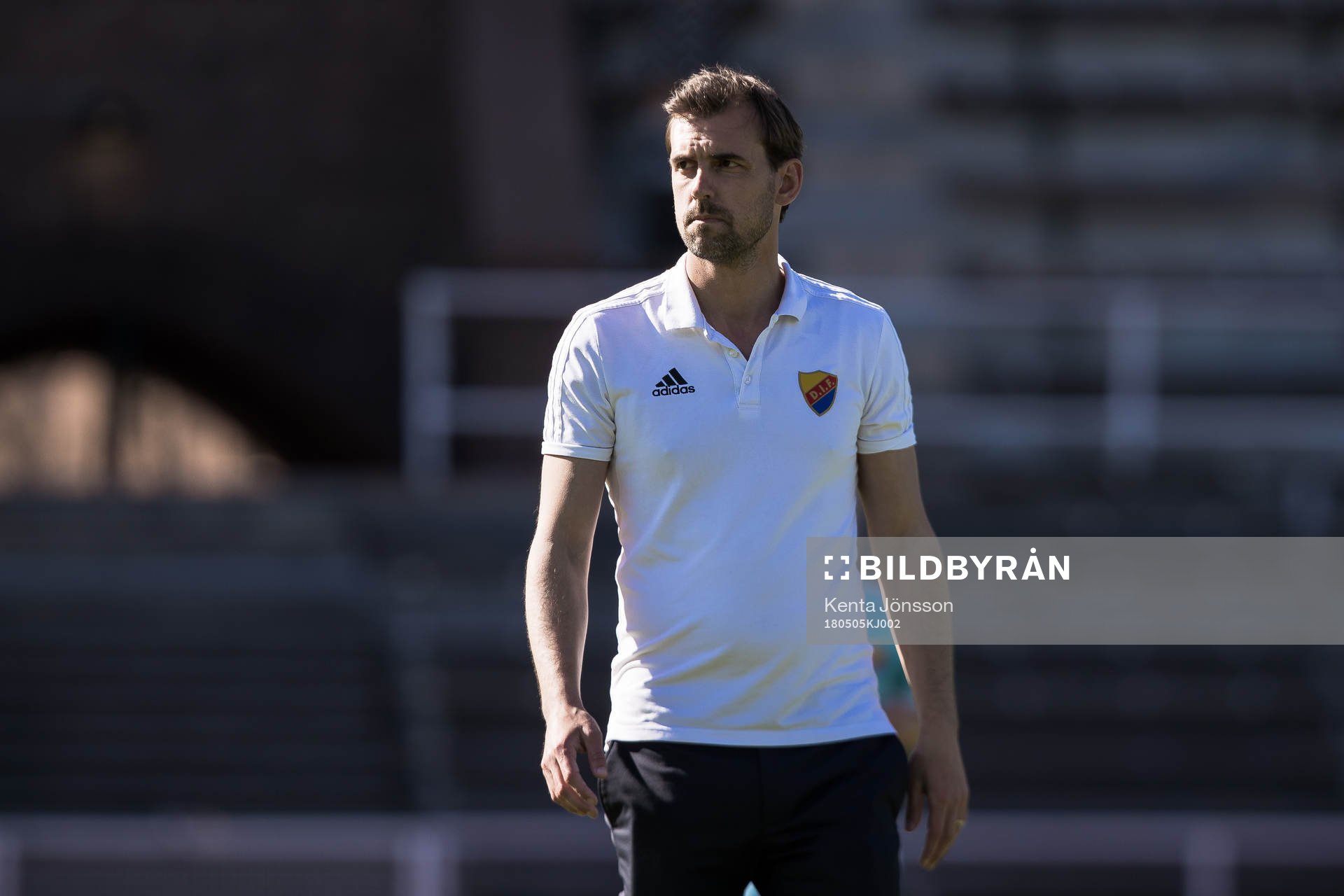 Djurgårdens tränare Joel Ridez innan fotbollsmatchen i