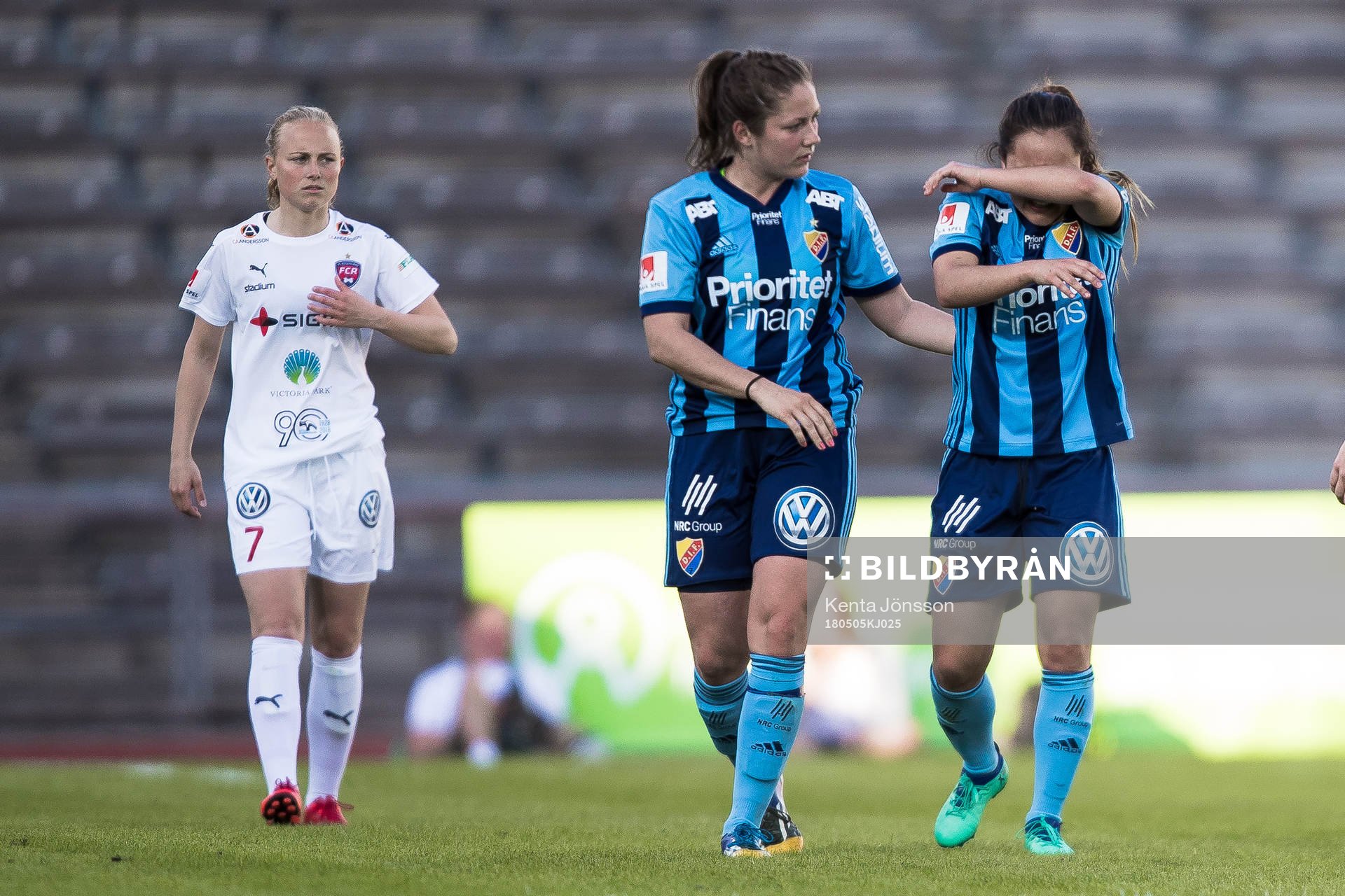 Djurgårdens Malin Diaz (h) deppar