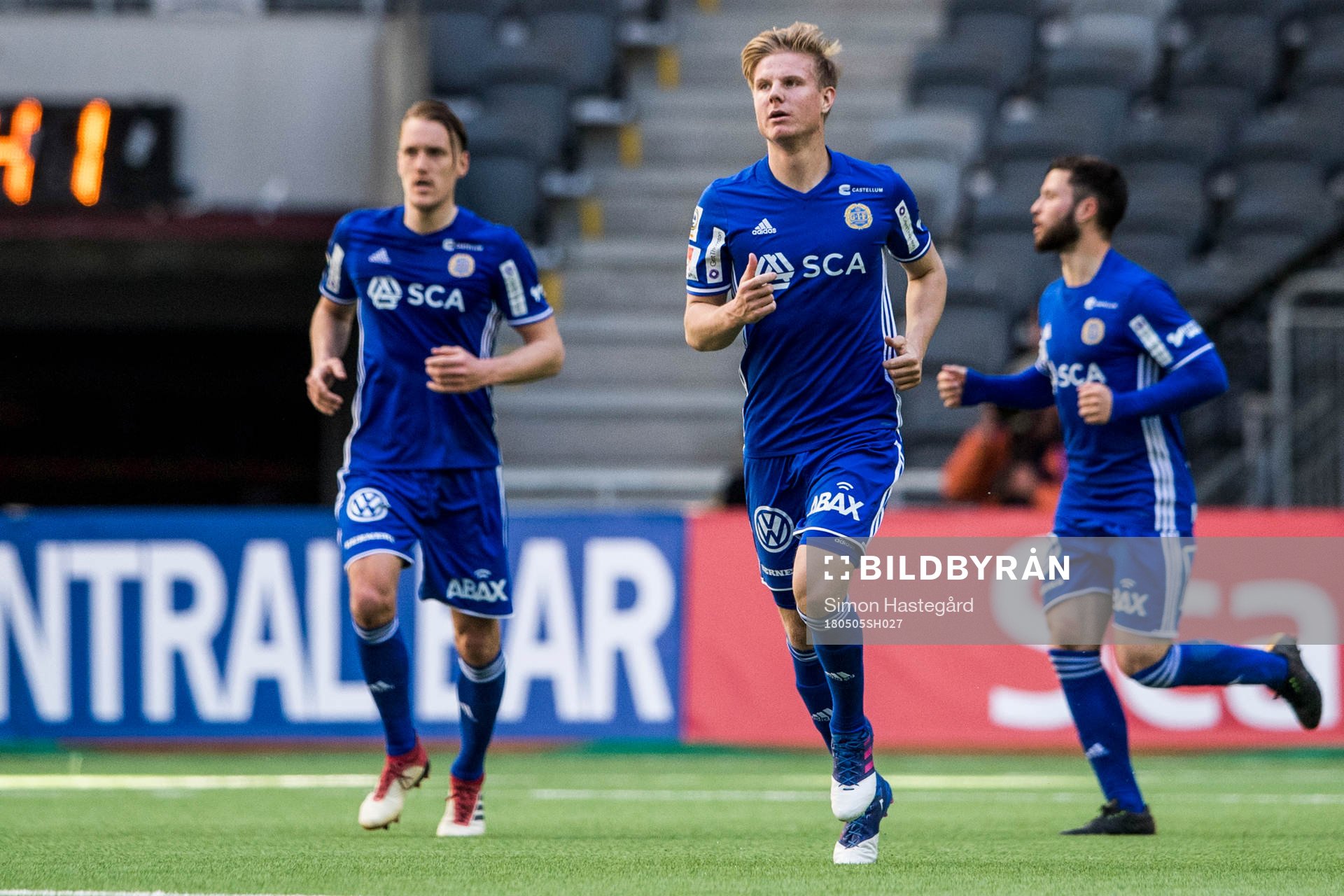 Sundsvalls Eric Björkander jublar efter 4-3 under fotbollsmatchen i Allsvenskan mellan Hammarby och GIF Sundsvall den 5 maj 2018 i Stockholm.