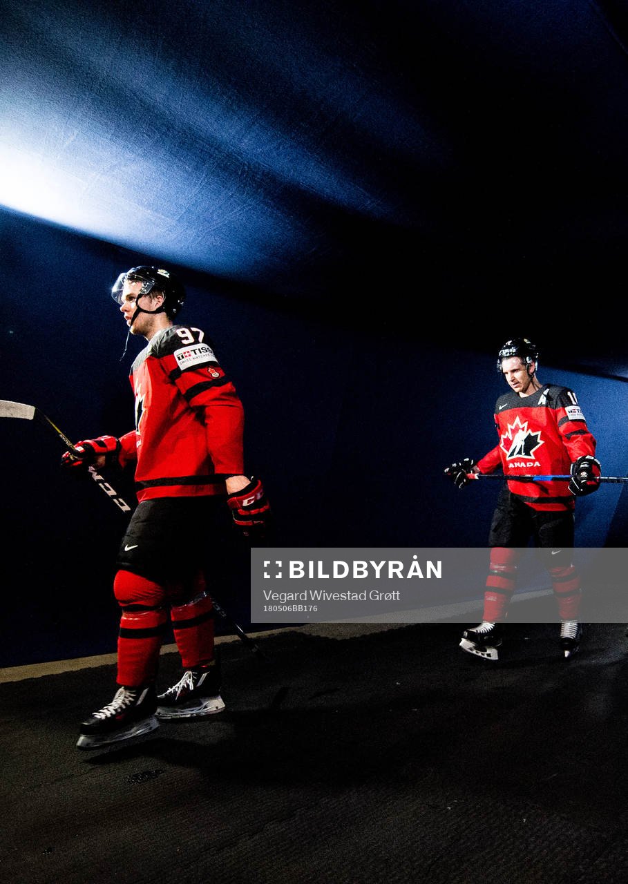 Connor McDavid and Brayden Schenn of Canada