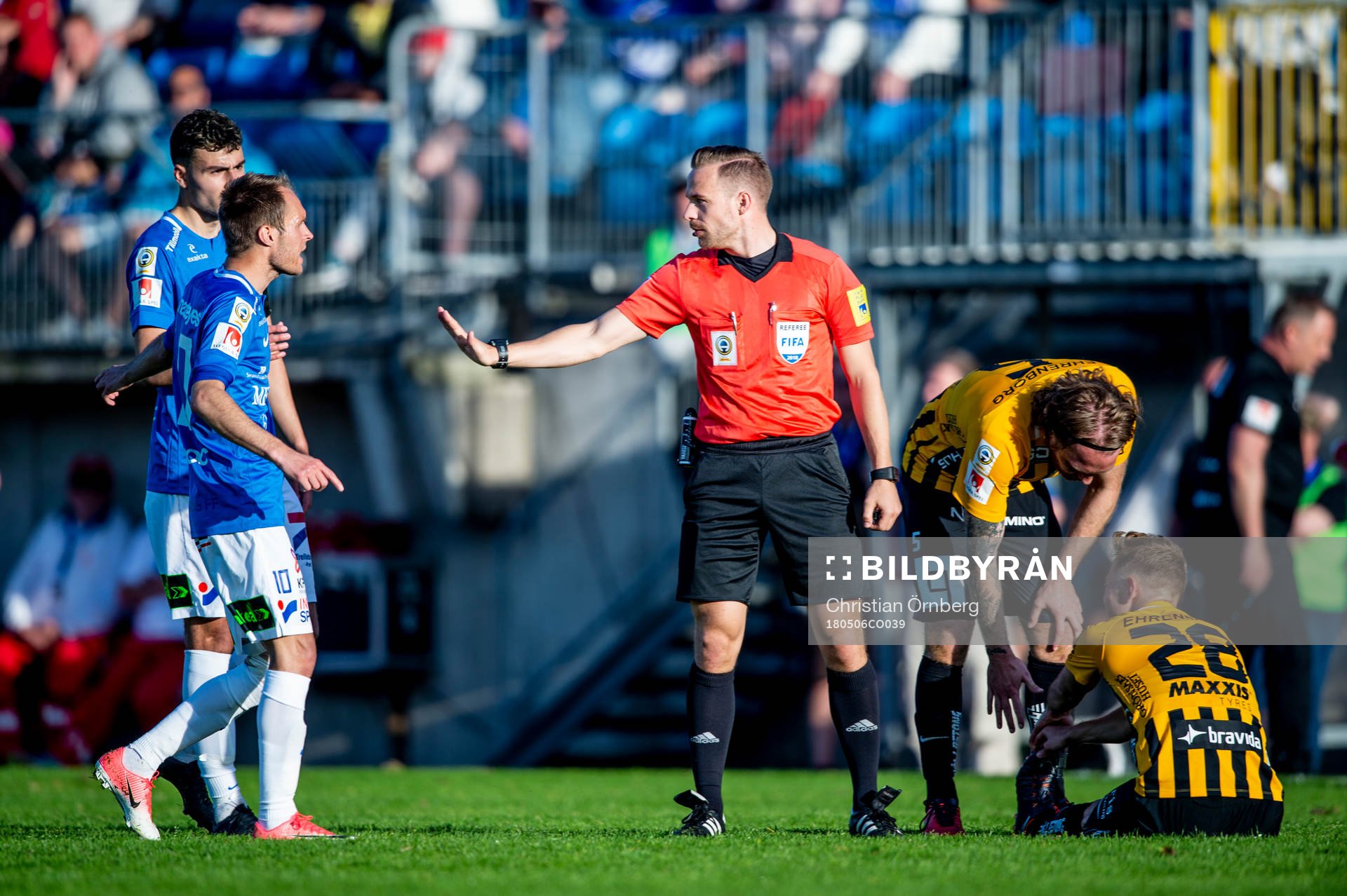 Trelleborgs Zoran Jovanovic är upprörd på domaren
