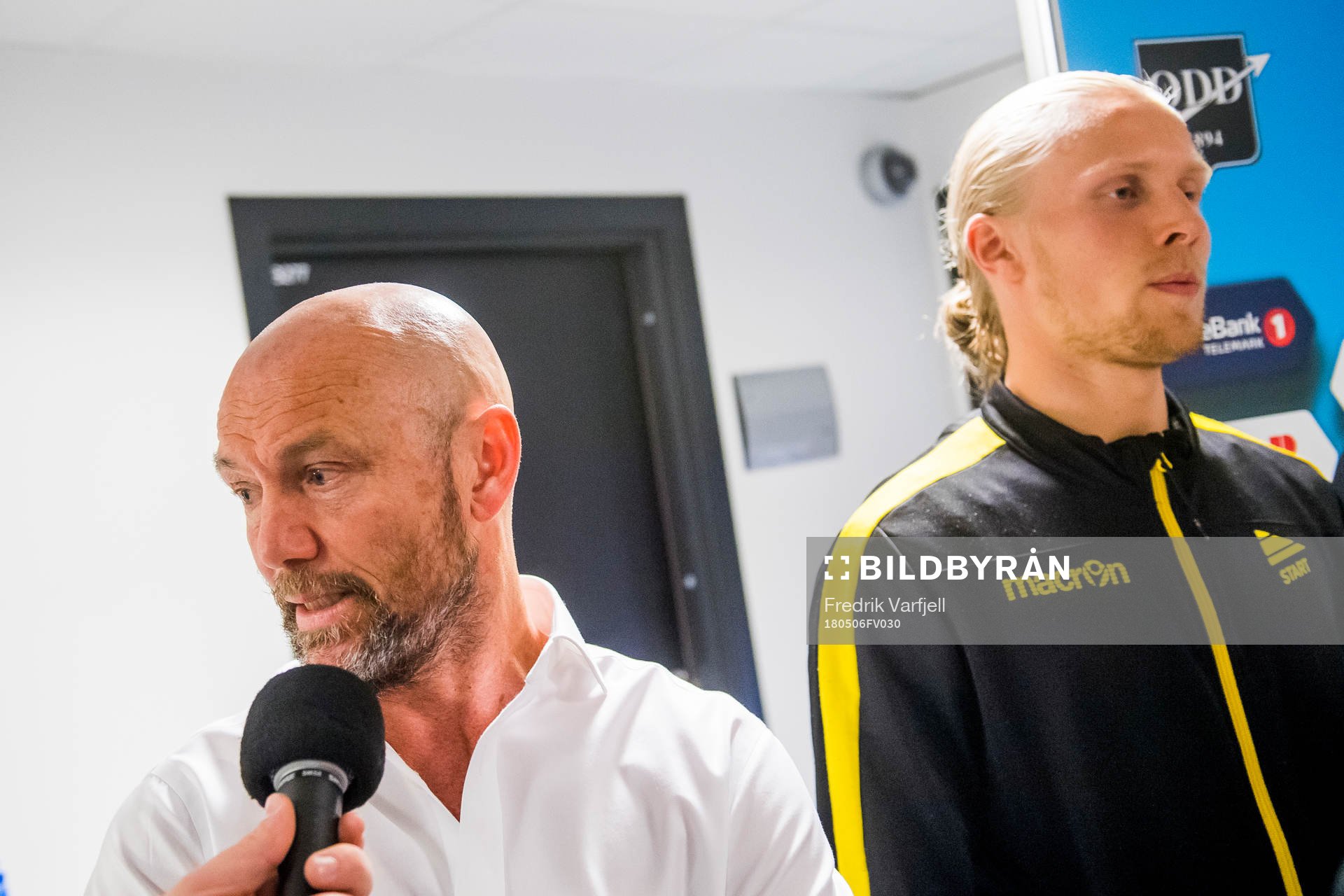 Mark Dempsey, head coach of Start, and Lars Jørgen Salvesen of Start after the Eliteserien match between Odd and Start on May 6, 2018 in Skien.