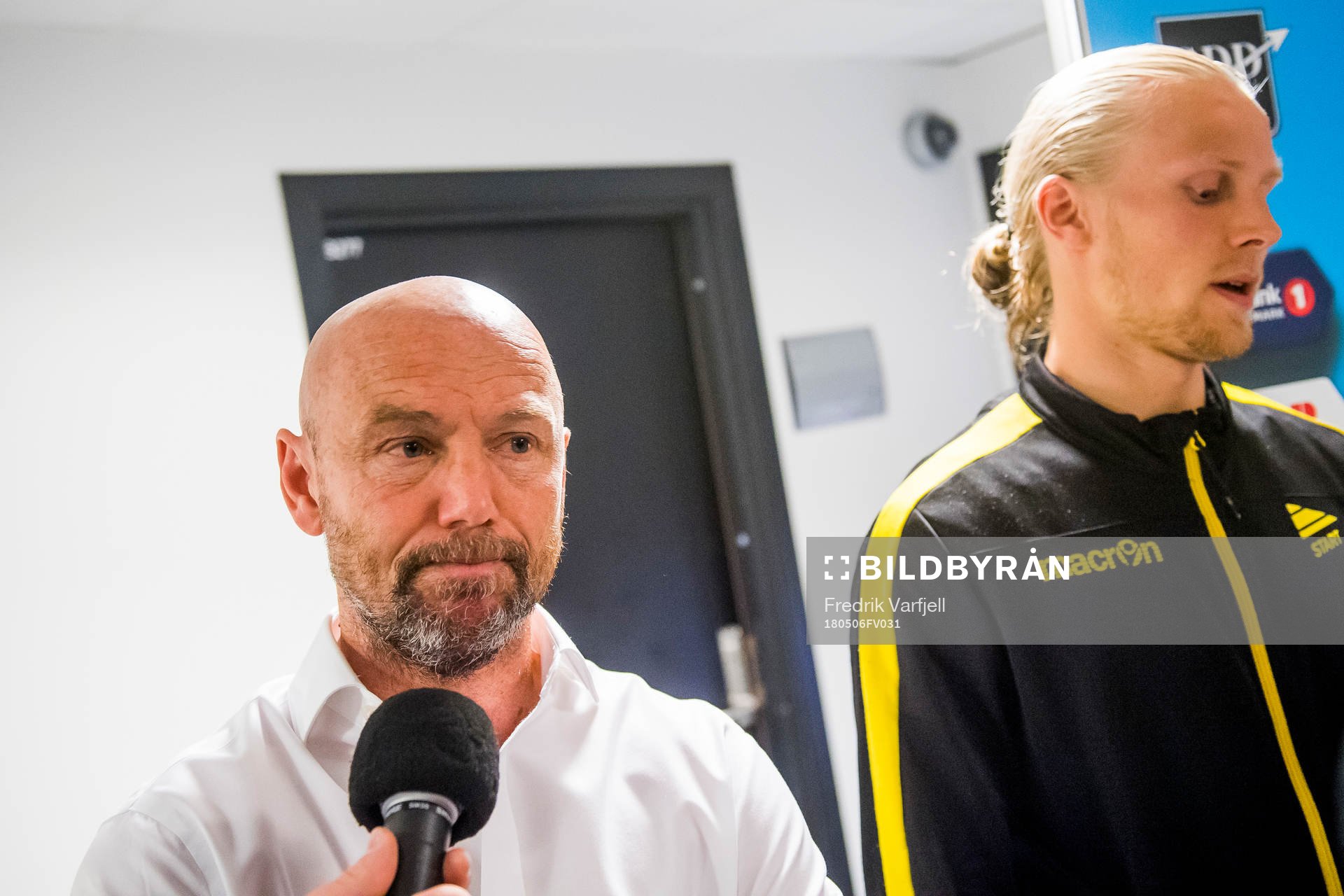 Mark Dempsey, head coach of Start, and Lars Jørgen Salvesen of Start after the Eliteserien match between Odd and Start on May 6, 2018 in Skien.