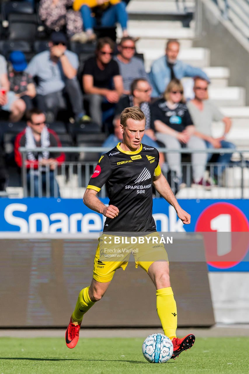 Simon Andreas Larsen of Start