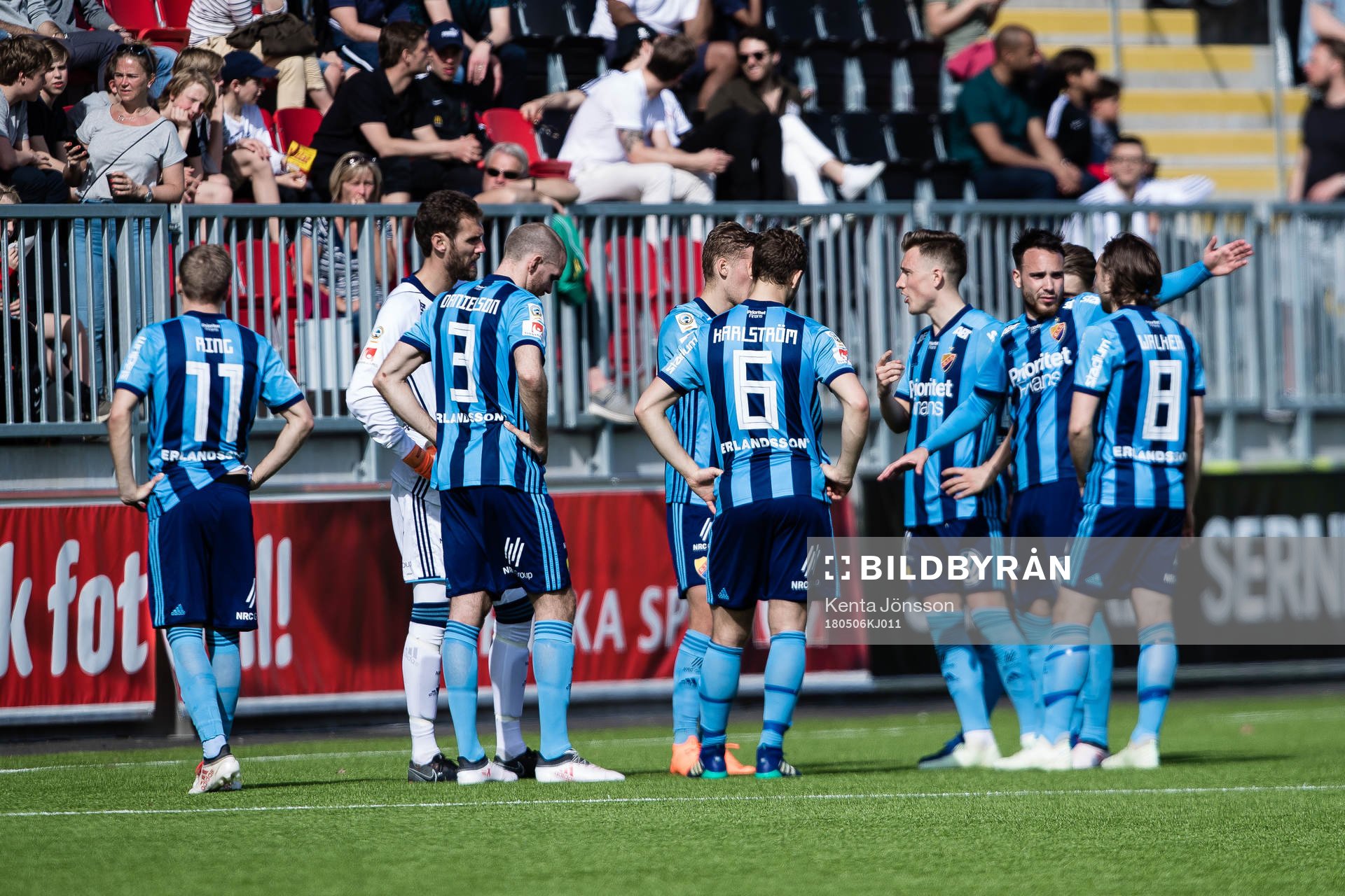Djurgårdens spelare dröjer sig kvar