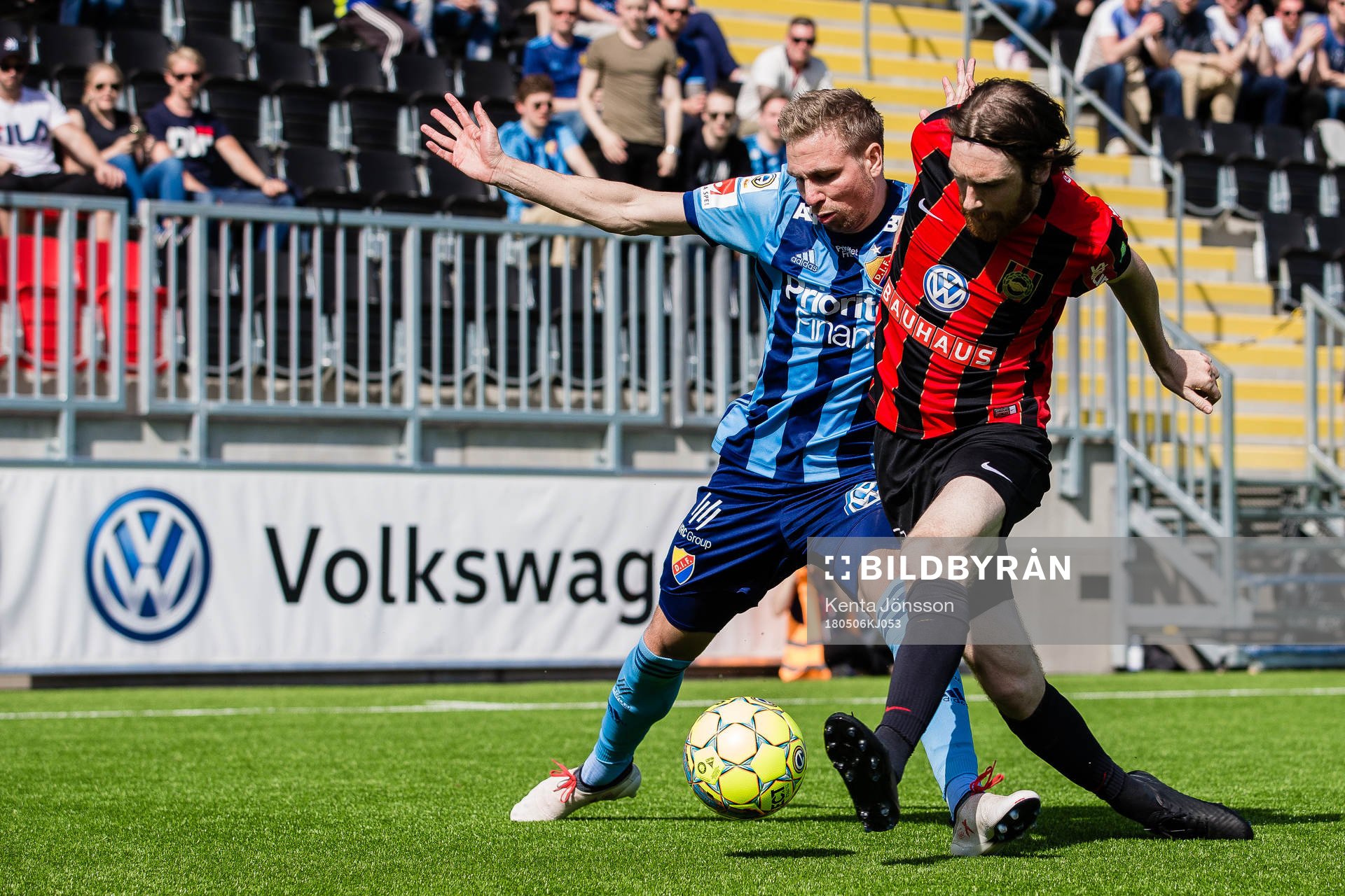 Djurgårdens Jonathan Ring och Brommapojkarnas Markus