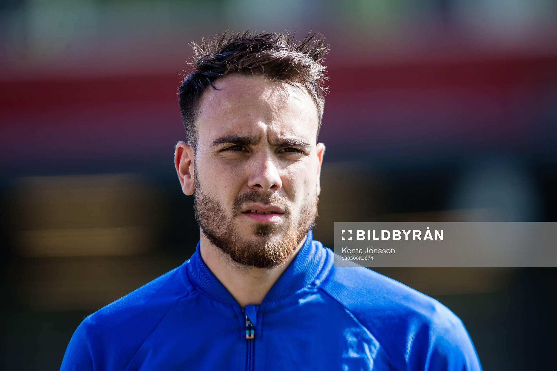 Djurgårdens Dzenis Kozica  innan fotbollsmatchen i