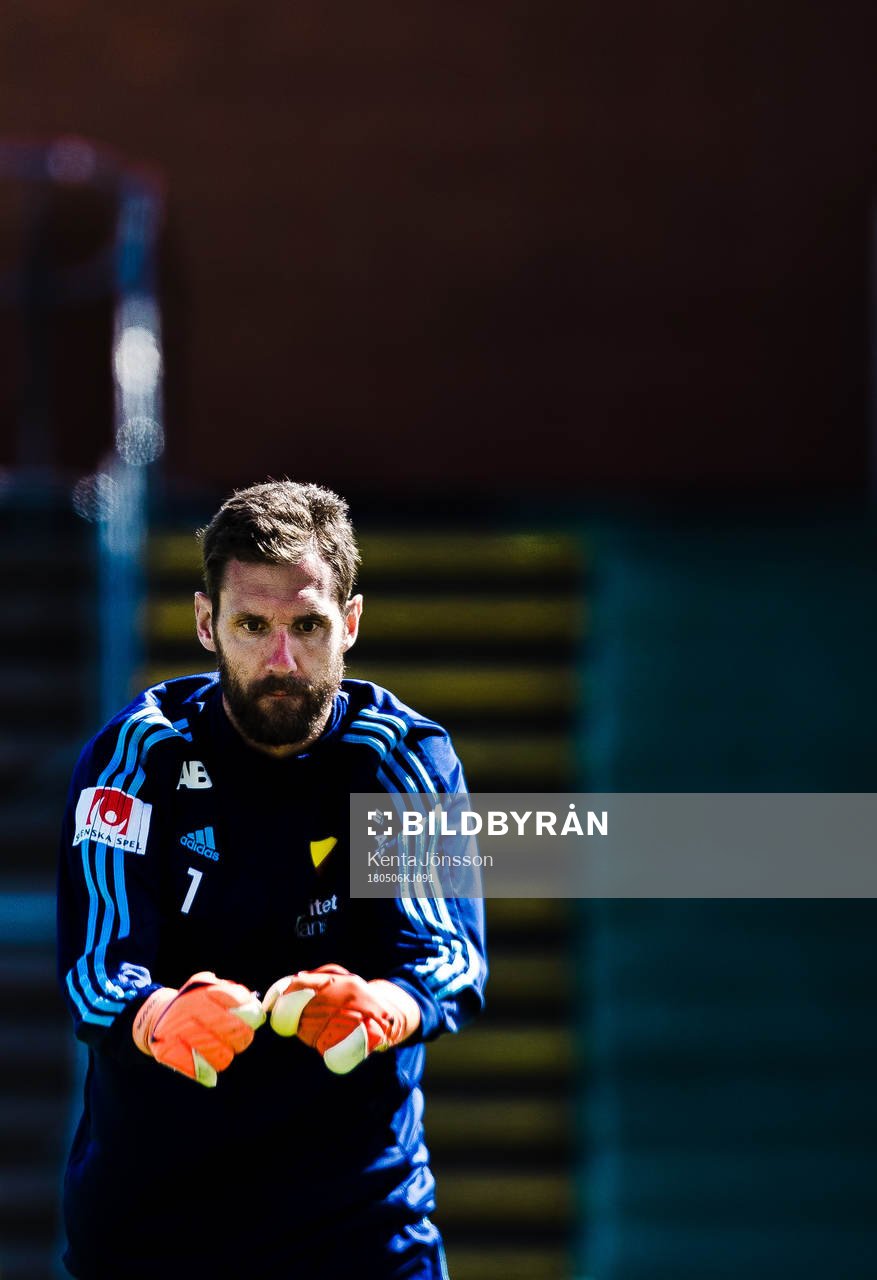 Djurgårdens målvakt Andreas Isaksson innan