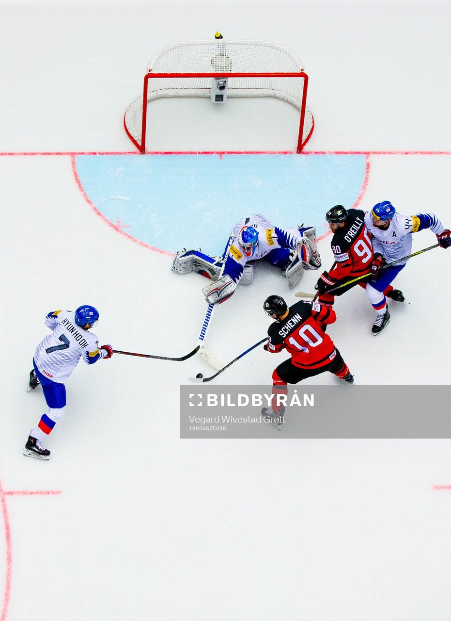 Brayden Schenn of Canada scores 6-0 behind goaltender Matt