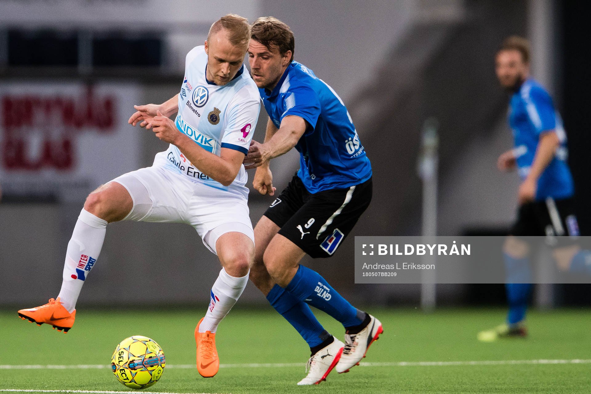 Gefles Christian Ljungberg och Halmstads Johan Oremo