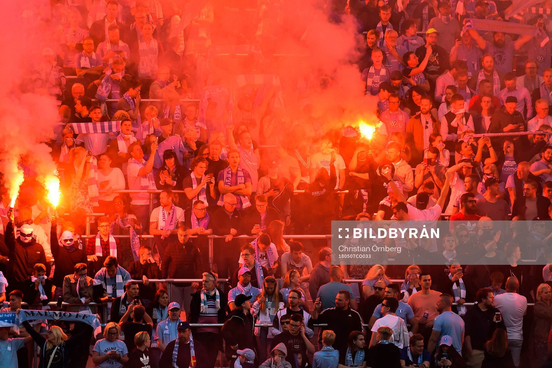 Bengaler på Malmö FFs ståplatsläktare