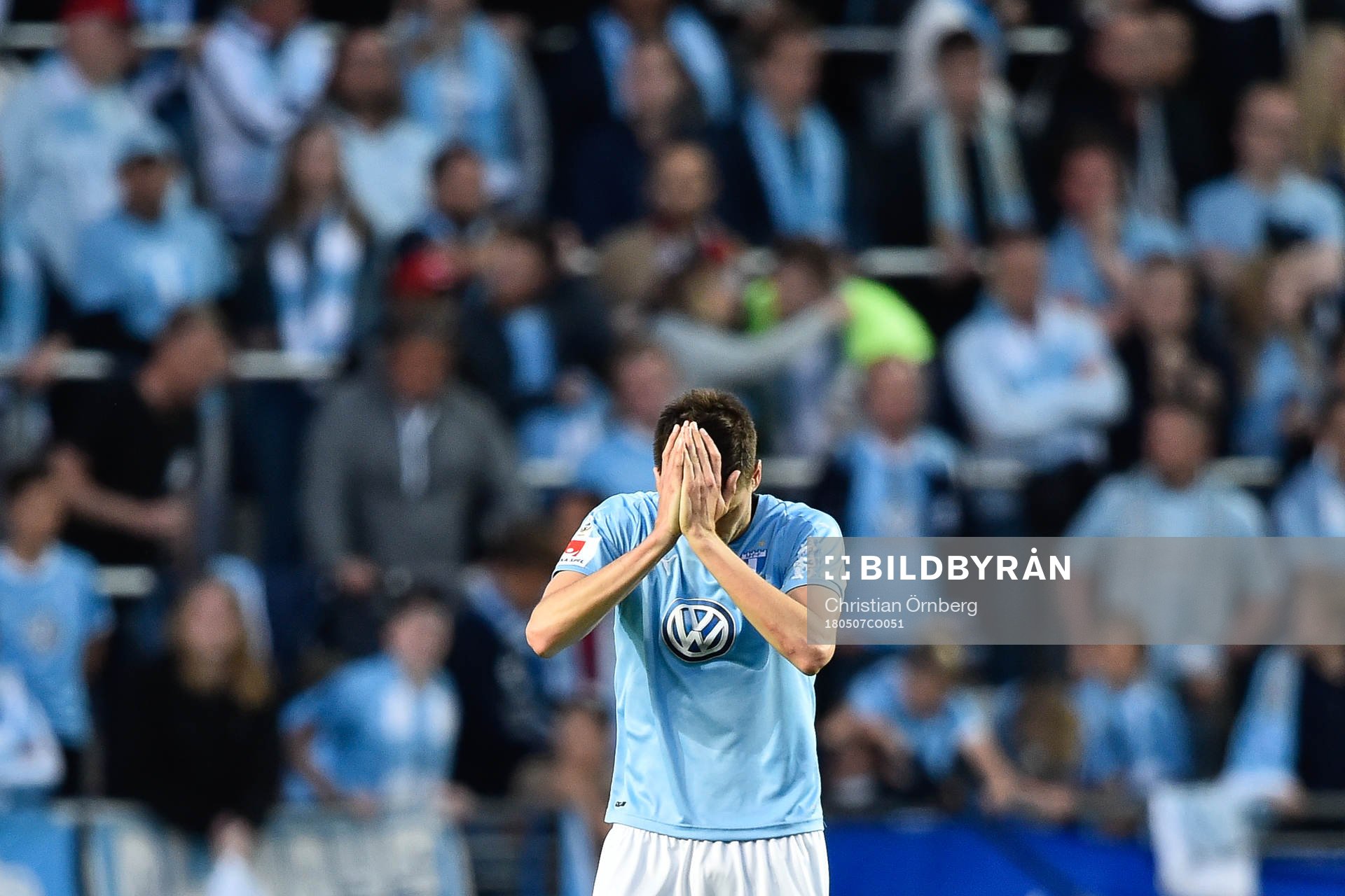 Malmö FFs Alexander Jeremejeff deppar