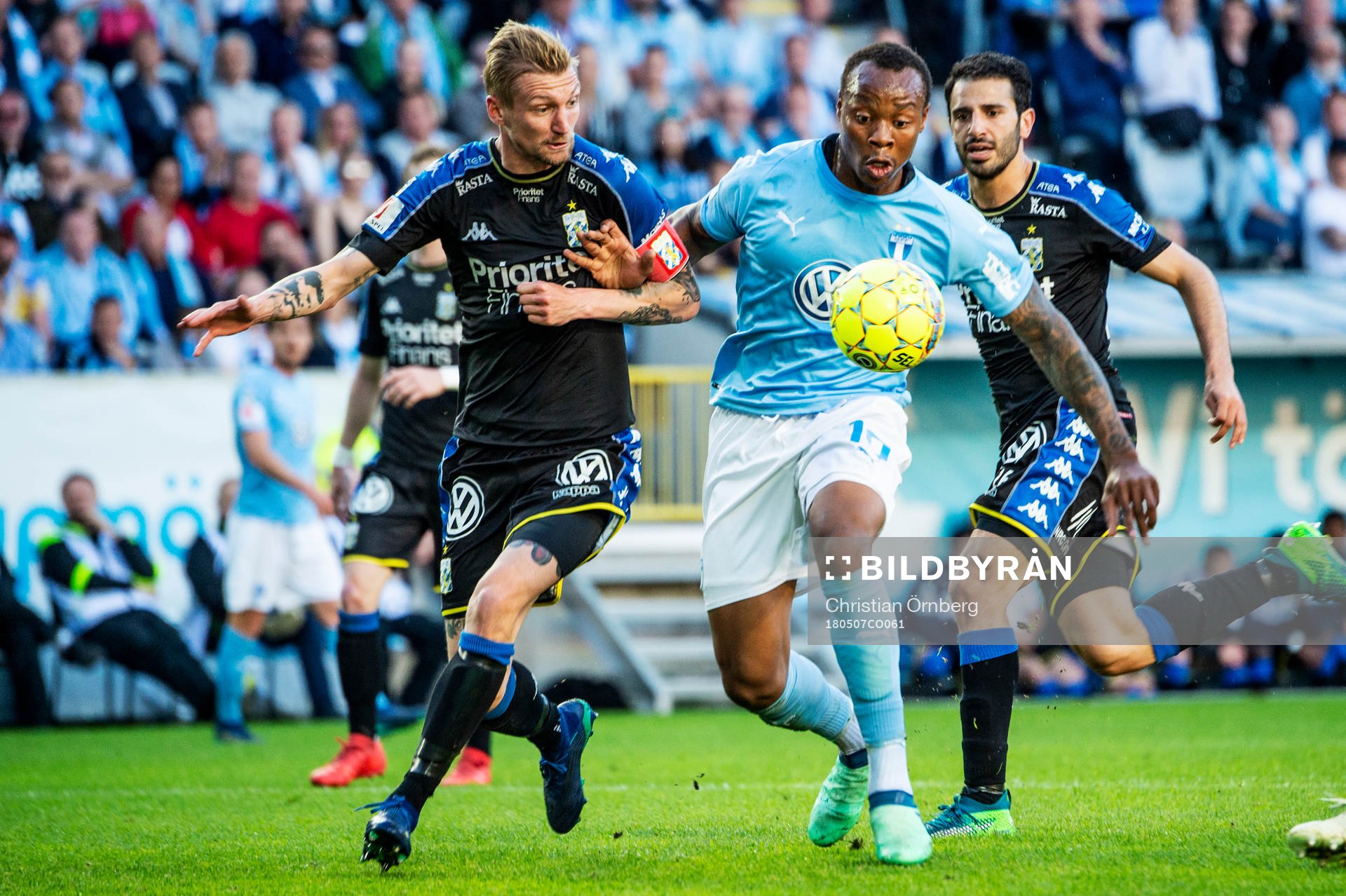 Malmö FFs Carlos Strandberg mot IFK Göteborgs Sebastian