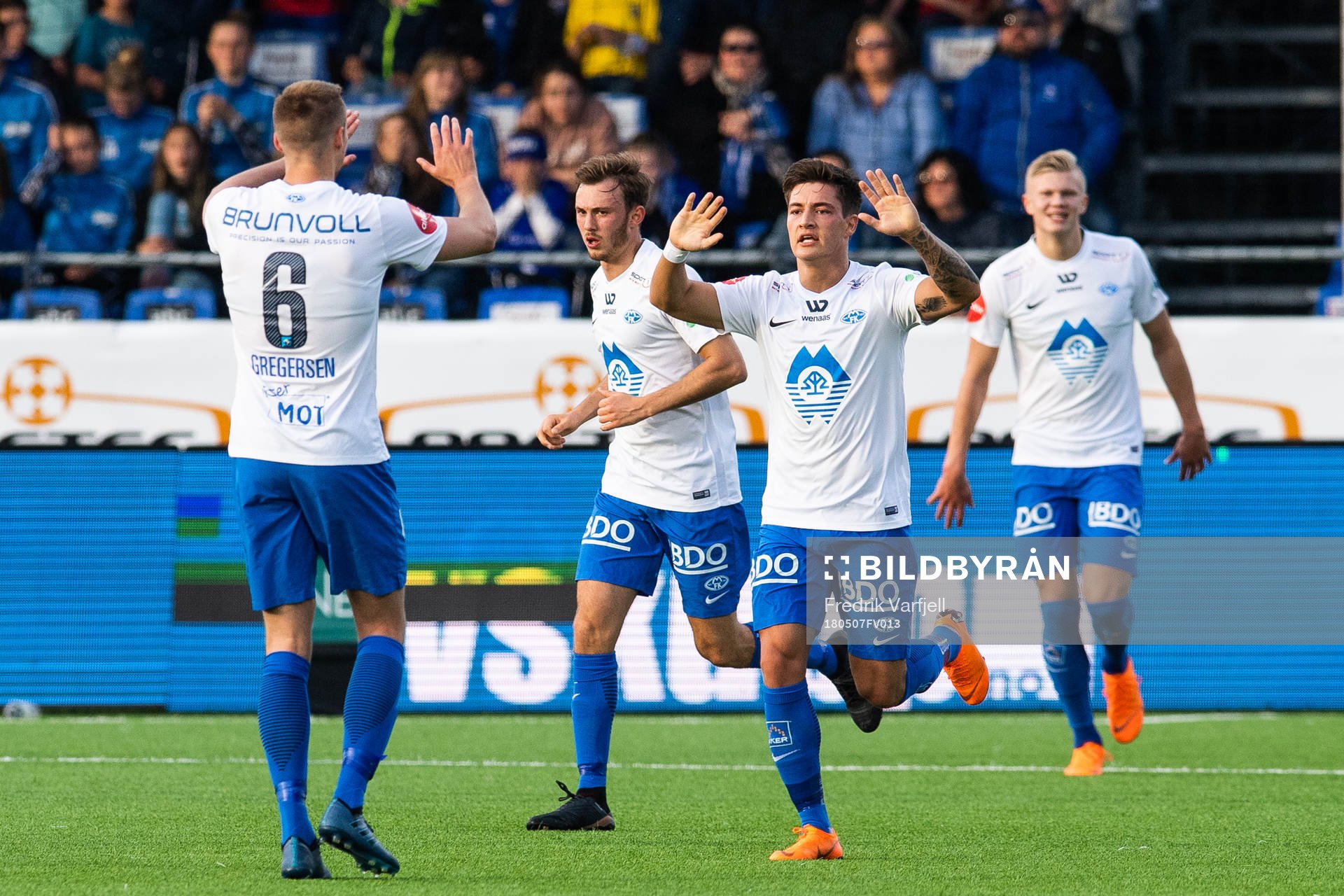 Mathias Normann of Molde celebrate