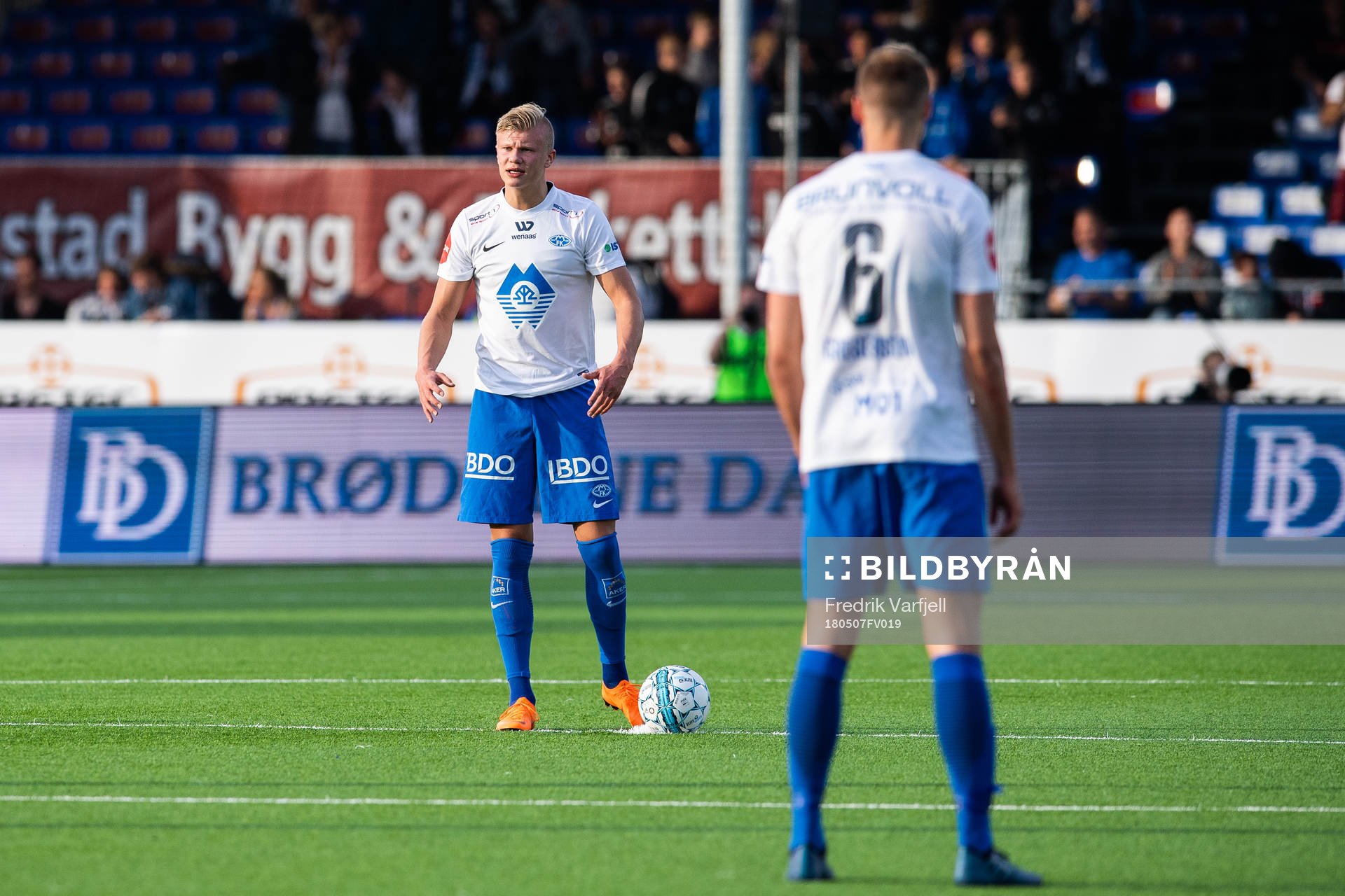 Erling Braut Haaland of Molde looks dejected