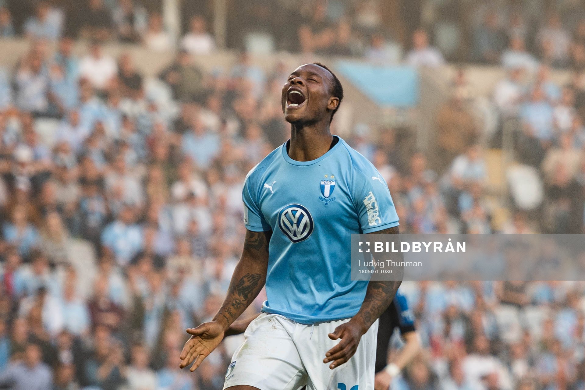 Malmö FFs Carlos Strandberg deppar