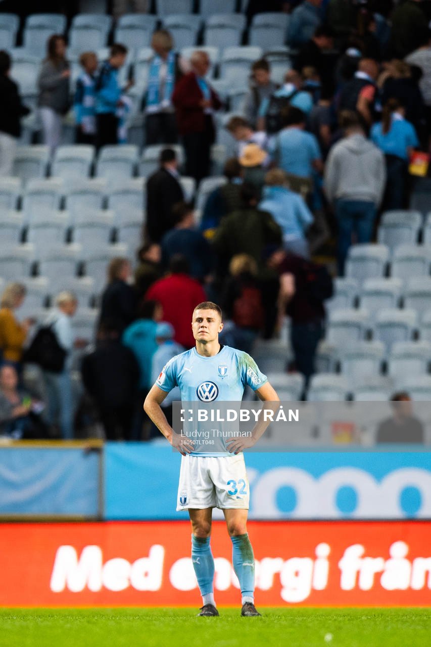 Malmö FFs Mattias Svanberg deppar