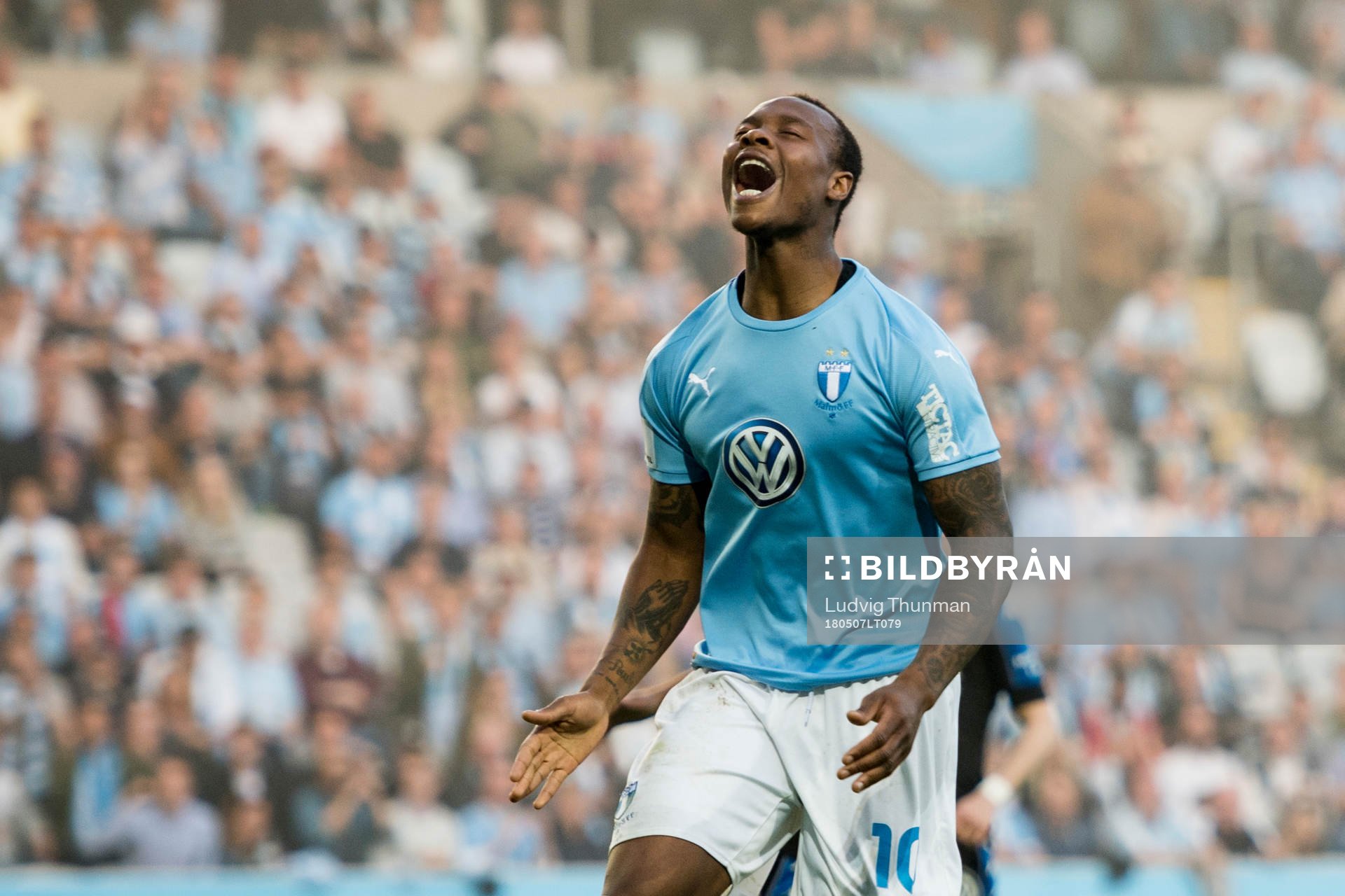 Malmö FFs Carlos Strandberg deppar