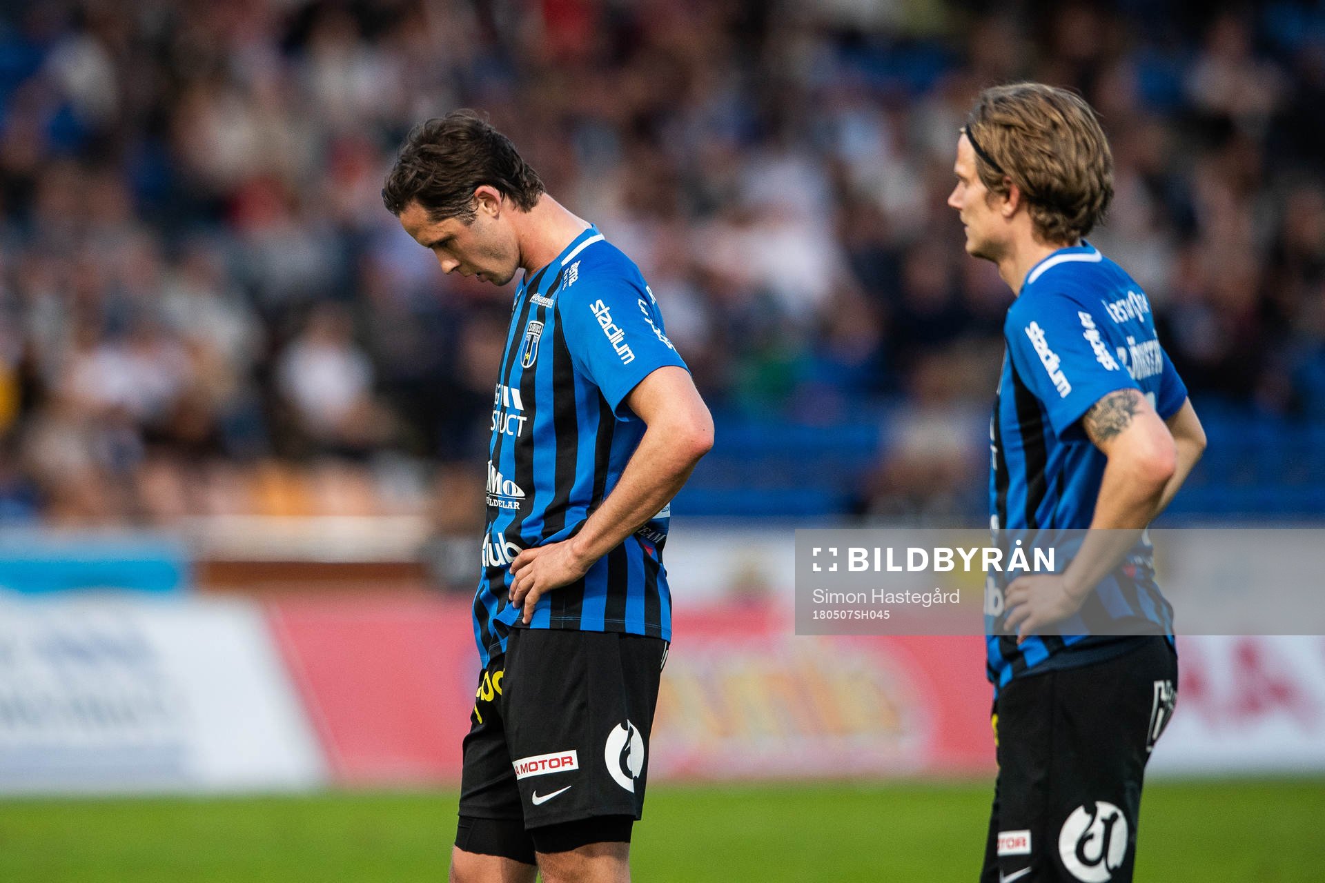Sirius Philip Haglund och Tim Björkström deppar