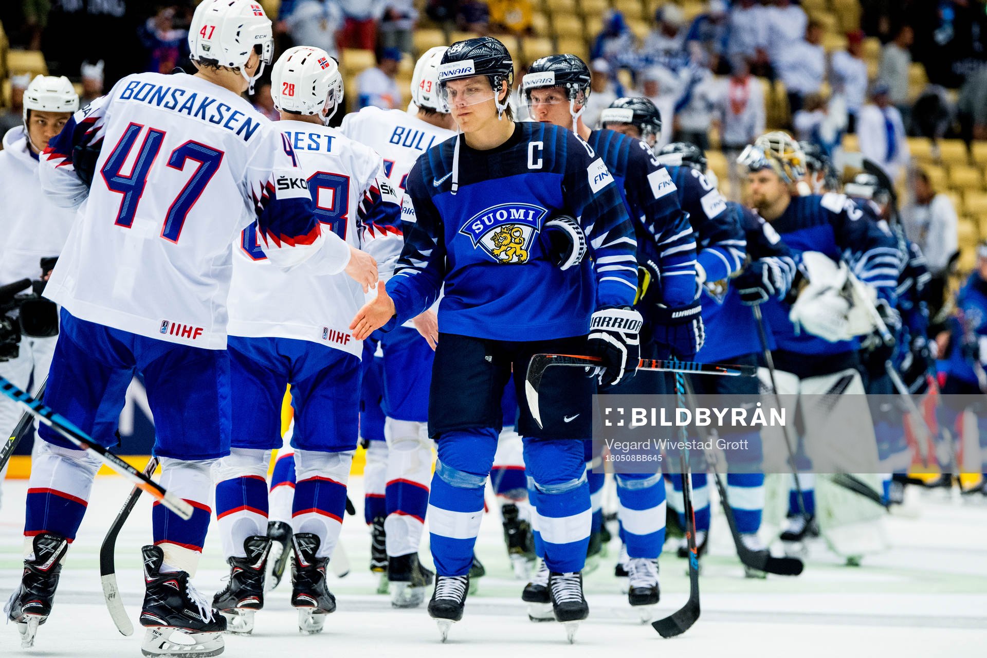 Alexander Bonsaksen of Norway and Mikael Granlund of Finland
