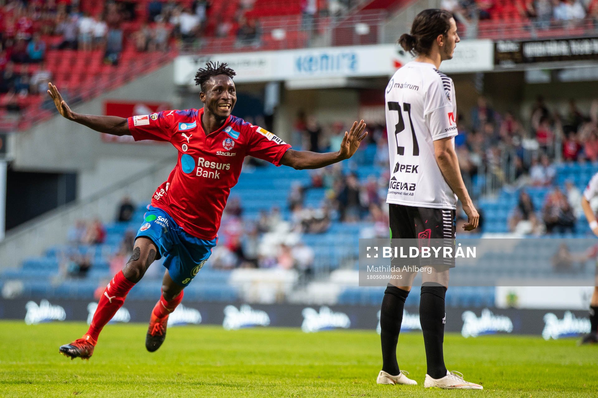 Helsingborgs Mamudu Moro jublar