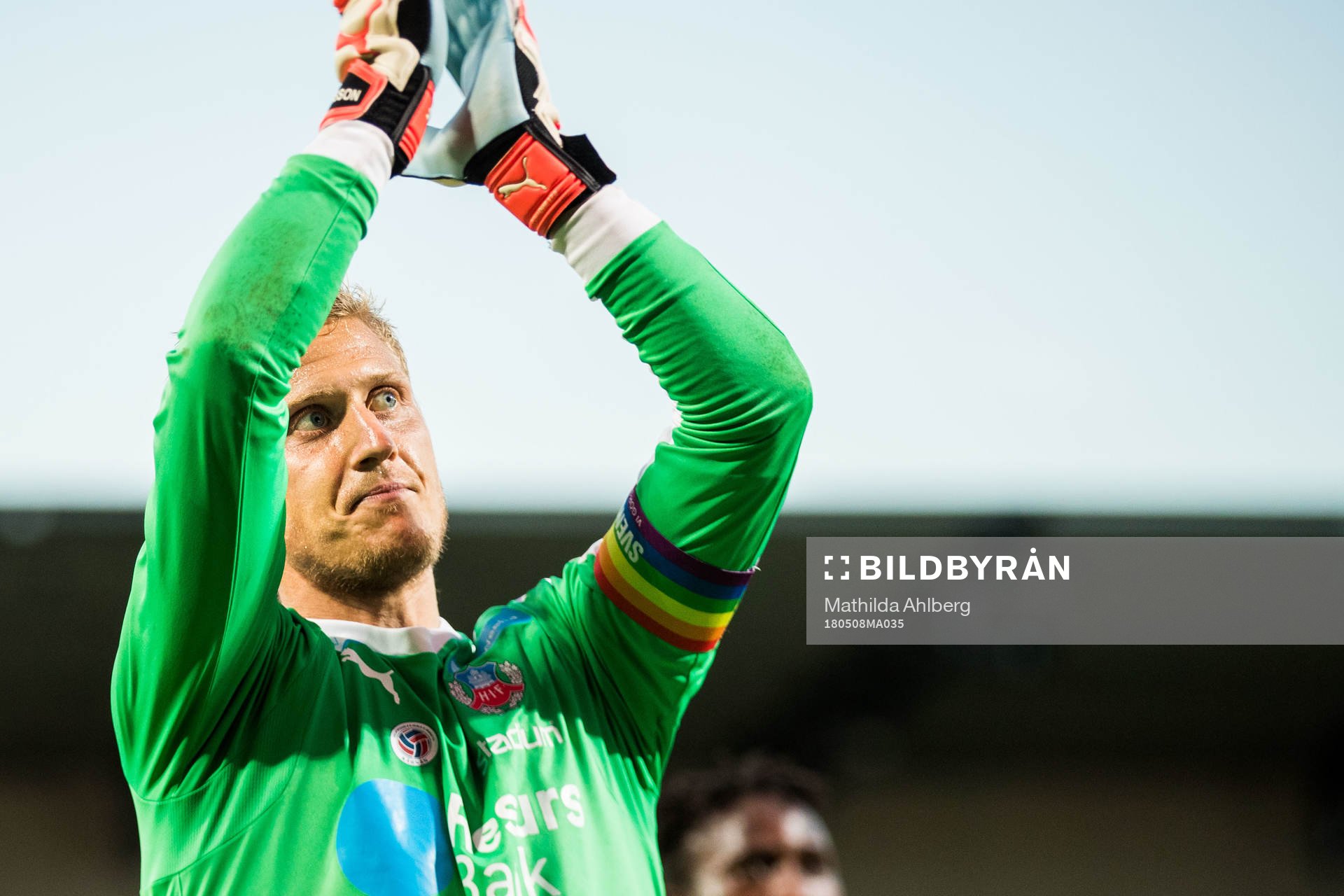 Helsingborgs målvakt Pär Hansson jublar efter fotbollsmatchen i Superettan mellan Helsingborg och GAIS den 8 maj 2018 i Helsingborg.
