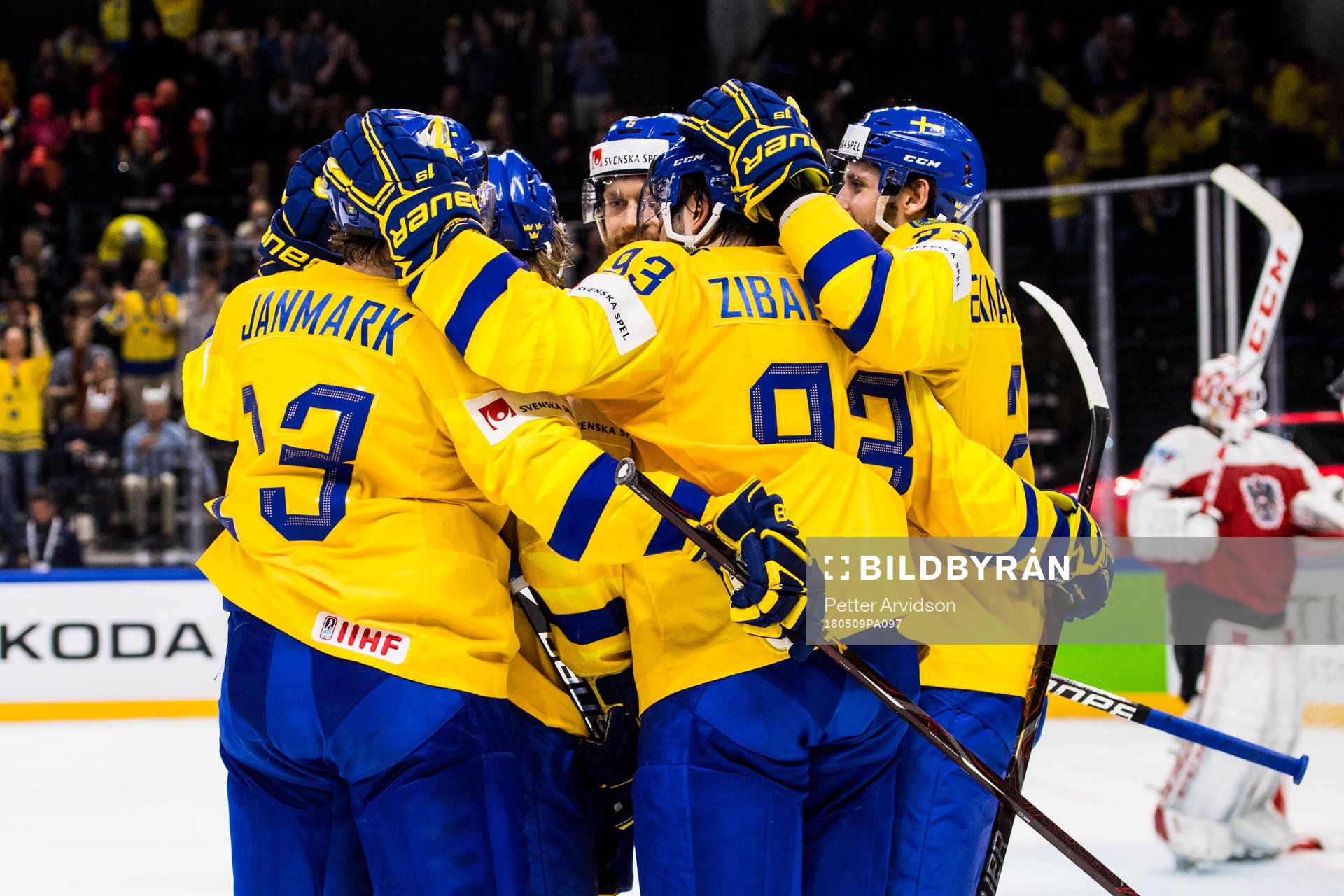 Sveriges spelare jublar