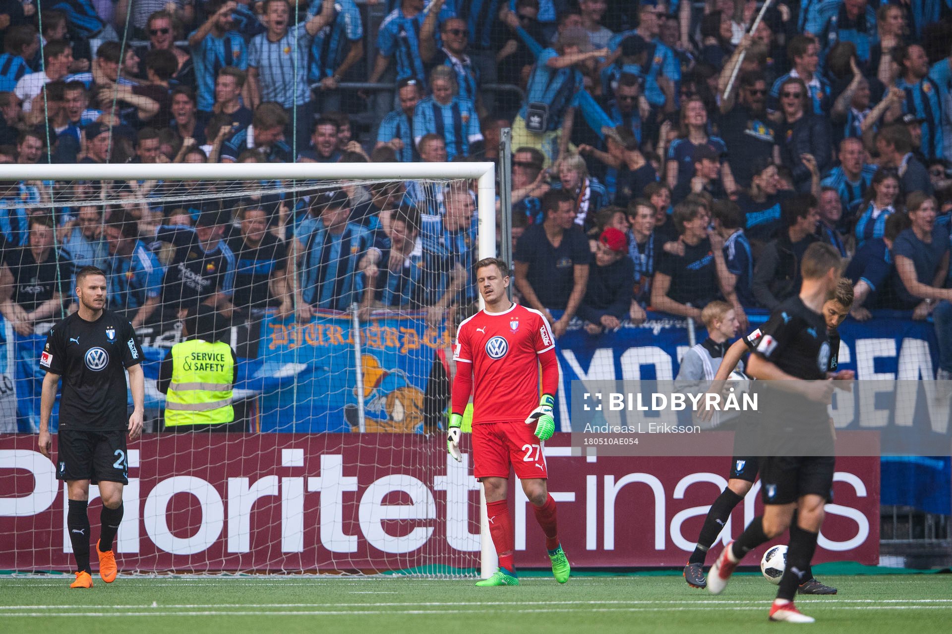 Malmö FFs målvakt Johan Dahlin deppar