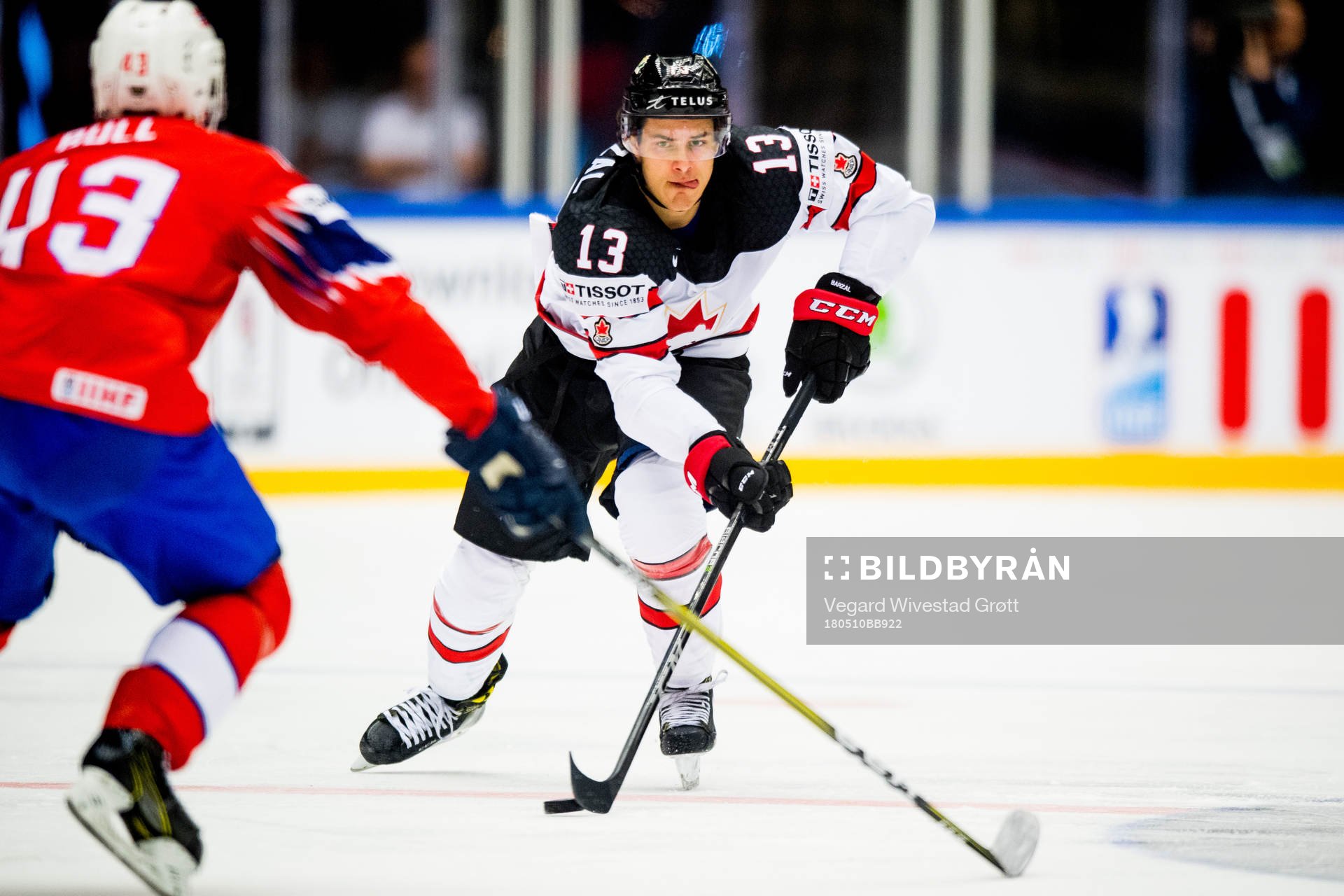 Matt Barzal of Canada