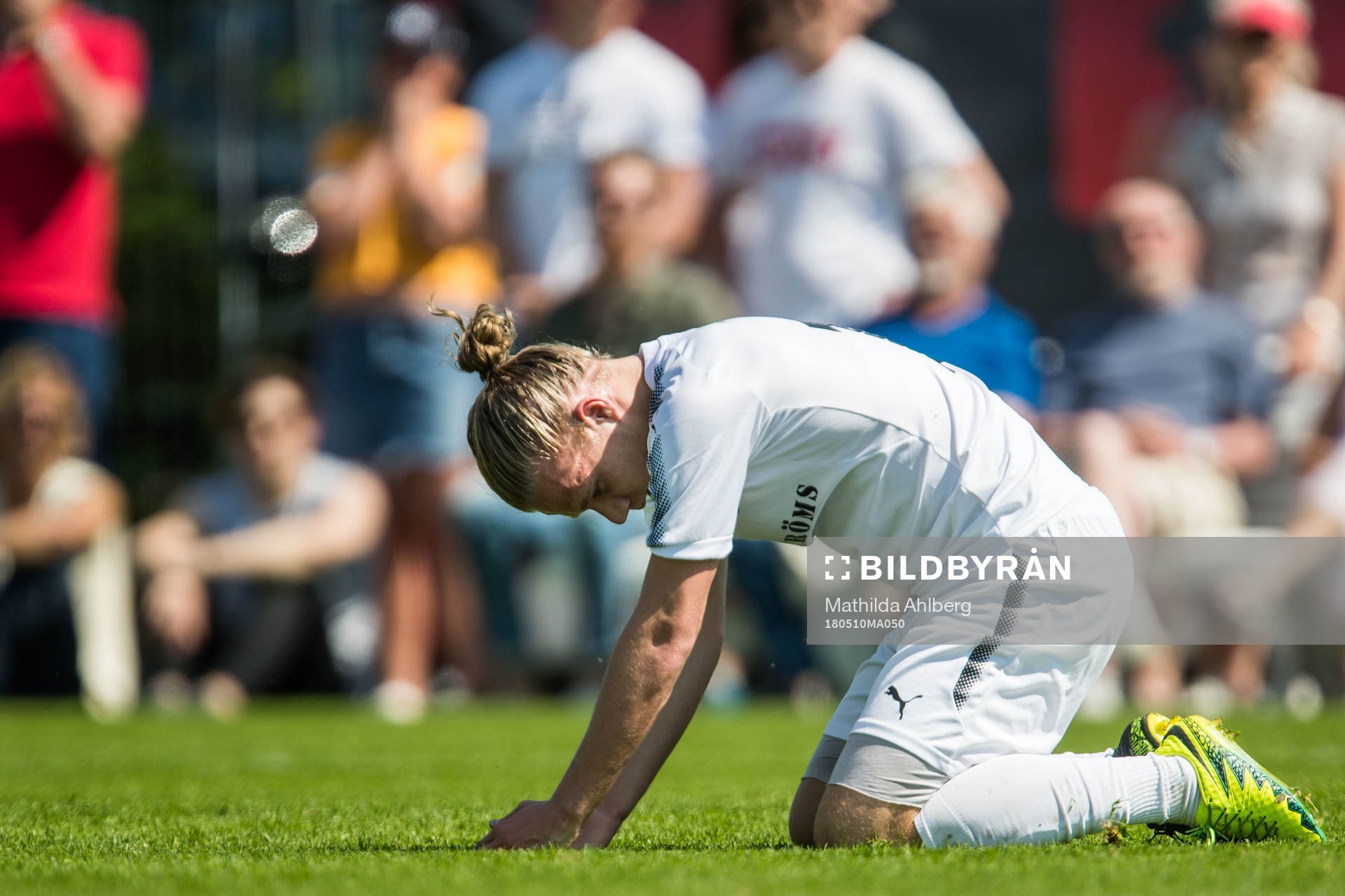 Hittarps Jonathan Olsson deppar