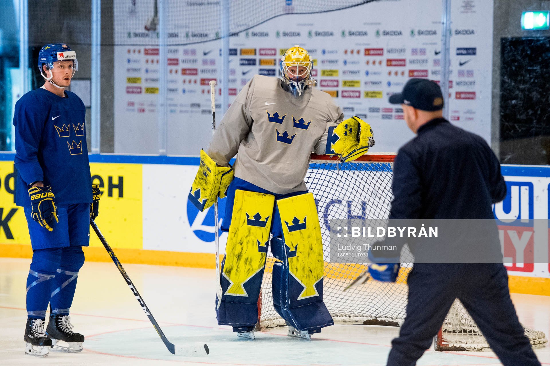 Carl Klingberg, målvakt Magnus Hellberg och