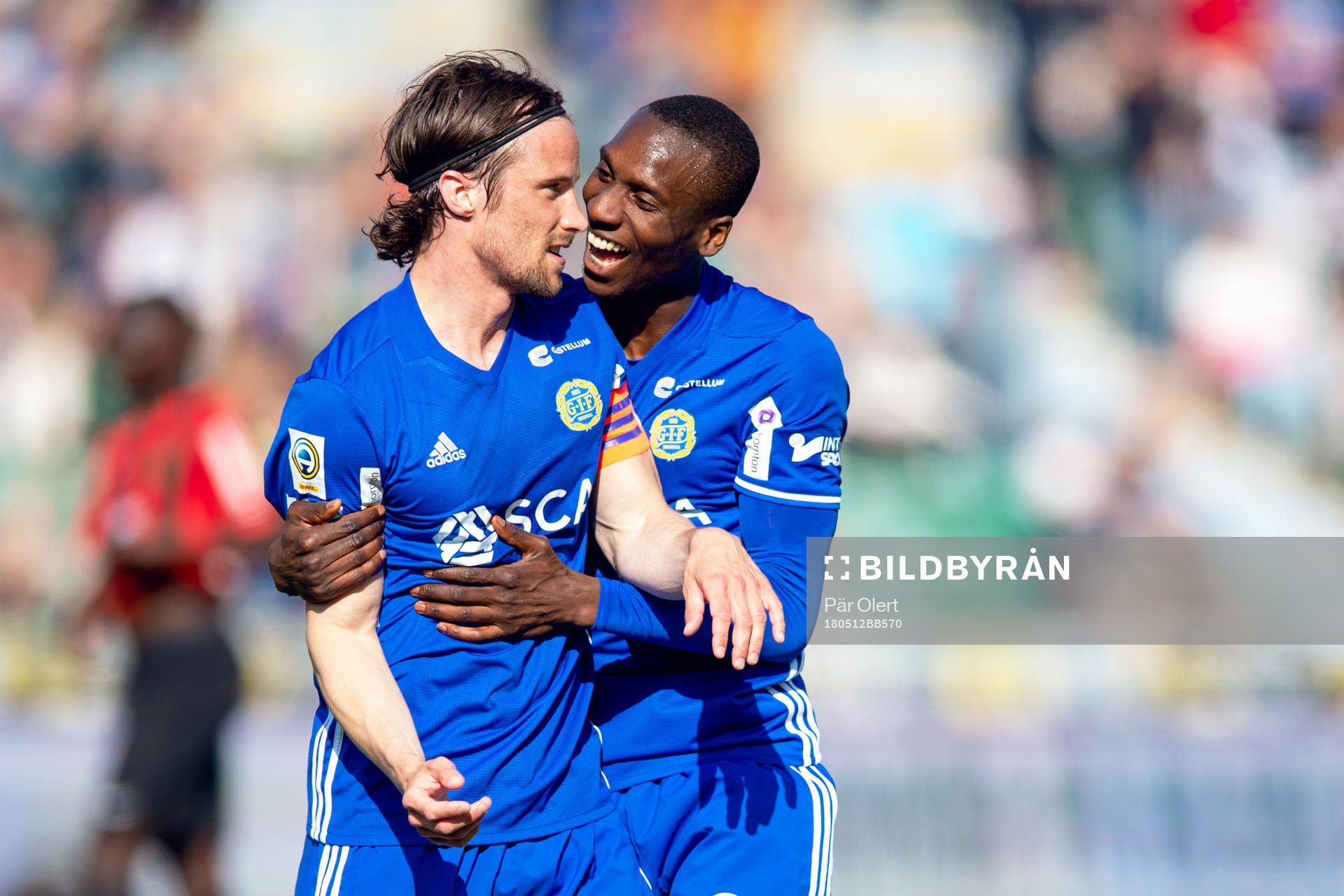 Sundsvalls Linus Hallenius jublar