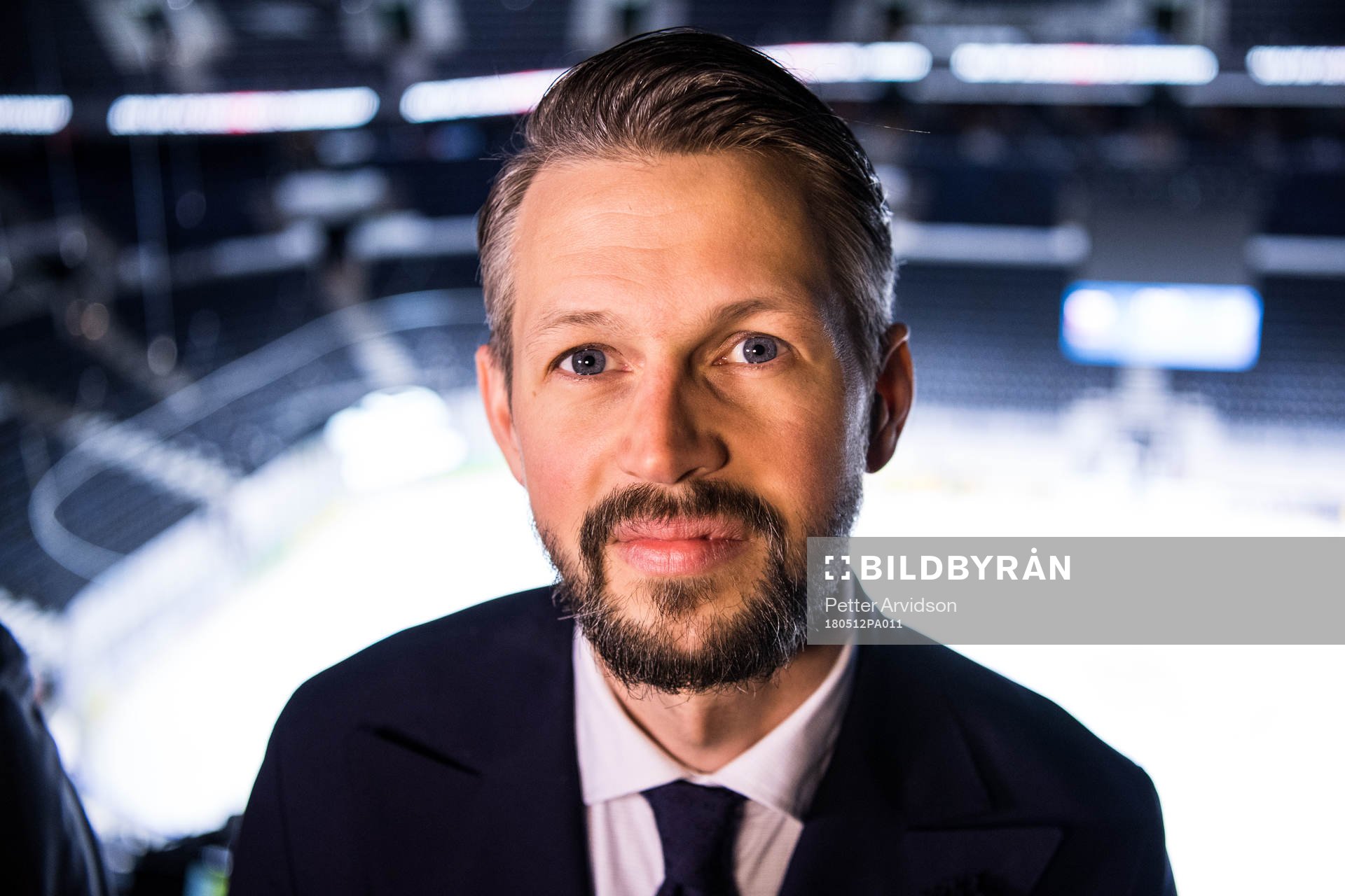 Viasats expertkommentator Rickard Wallin
