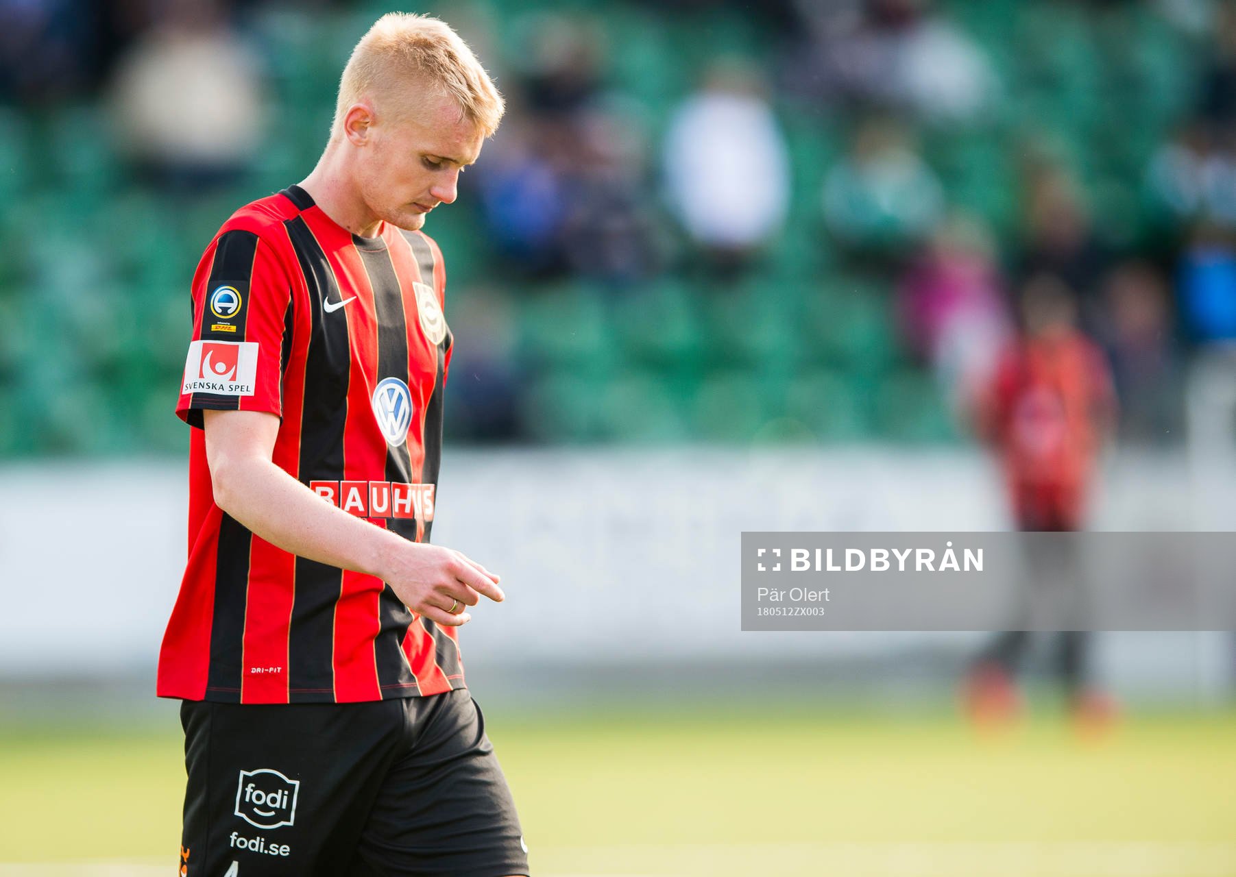 Brommapojkarnas Carl Starfelt deppar