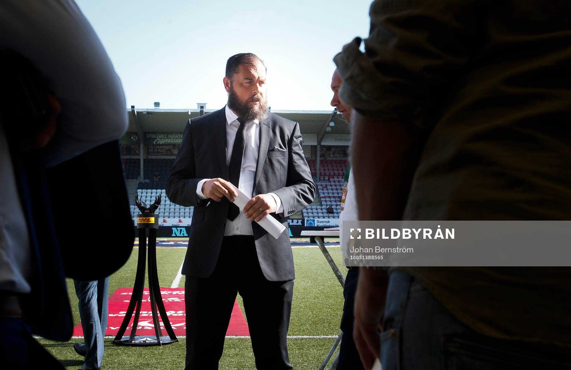 Örebros förra tränare Alexander Axén på plats