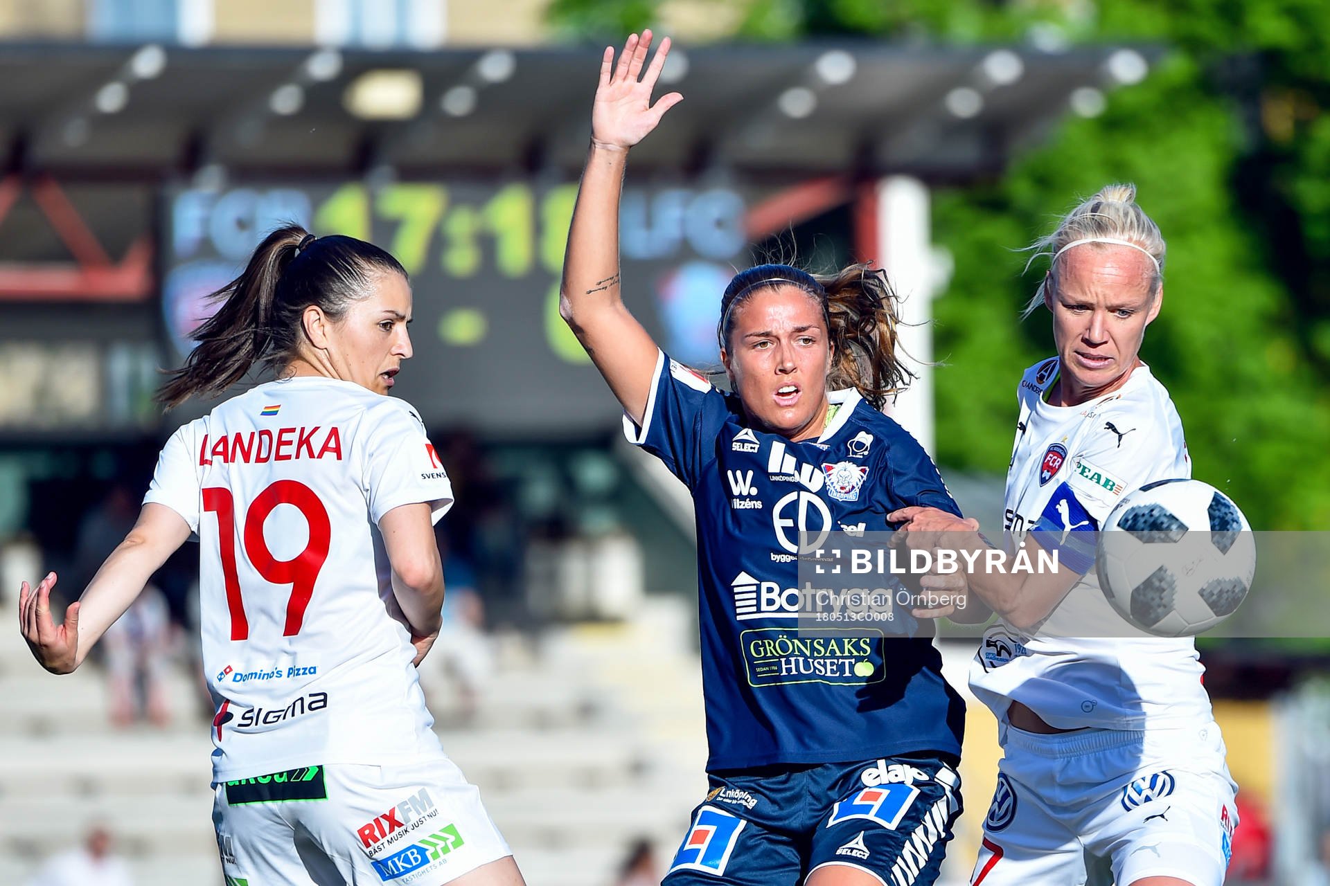 Rosengårds Iva Landeka och Caroline Seger och Linköpings