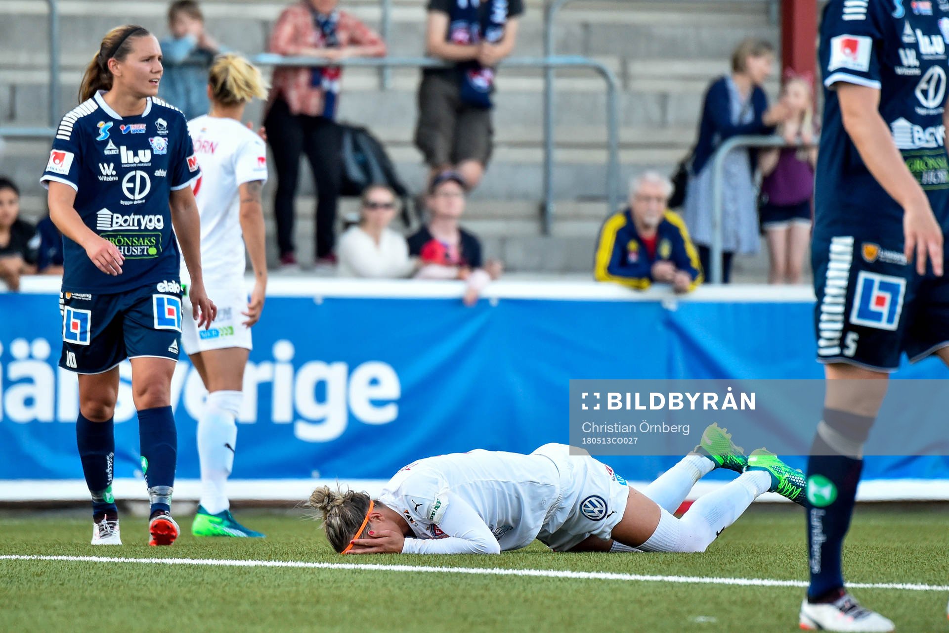 Rosengårds Sanne Troelsgaard Nielsen grinar illa