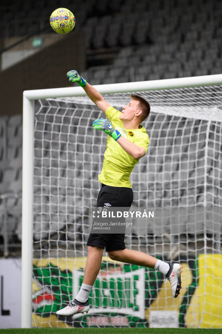 målvakt David Olsson
