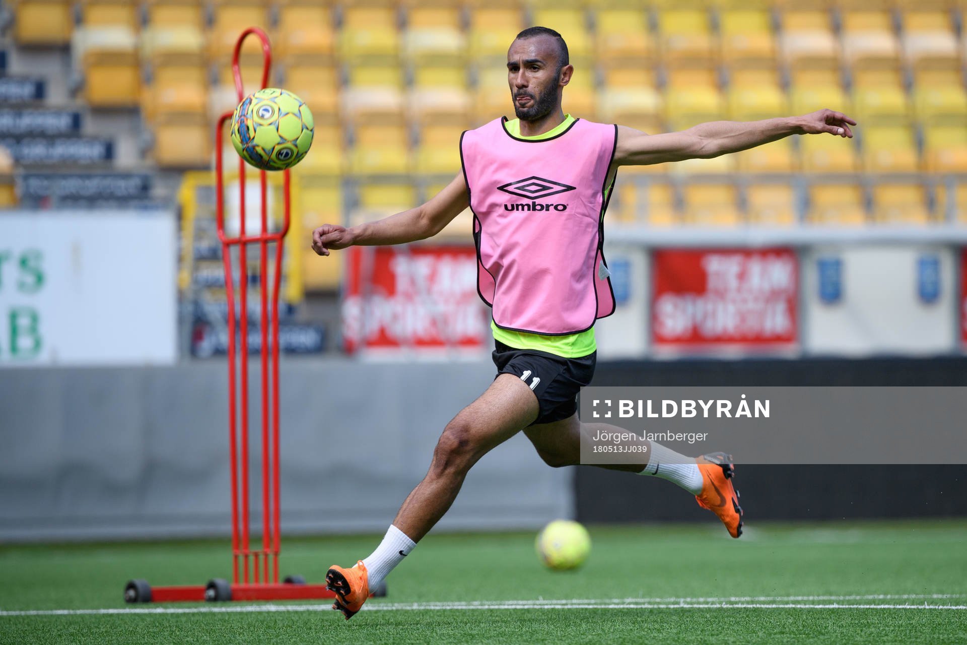 Issam Jebali under det Allsvenska fotbollslaget Elfsborgs träning den 13 maj 2018 i Borås.