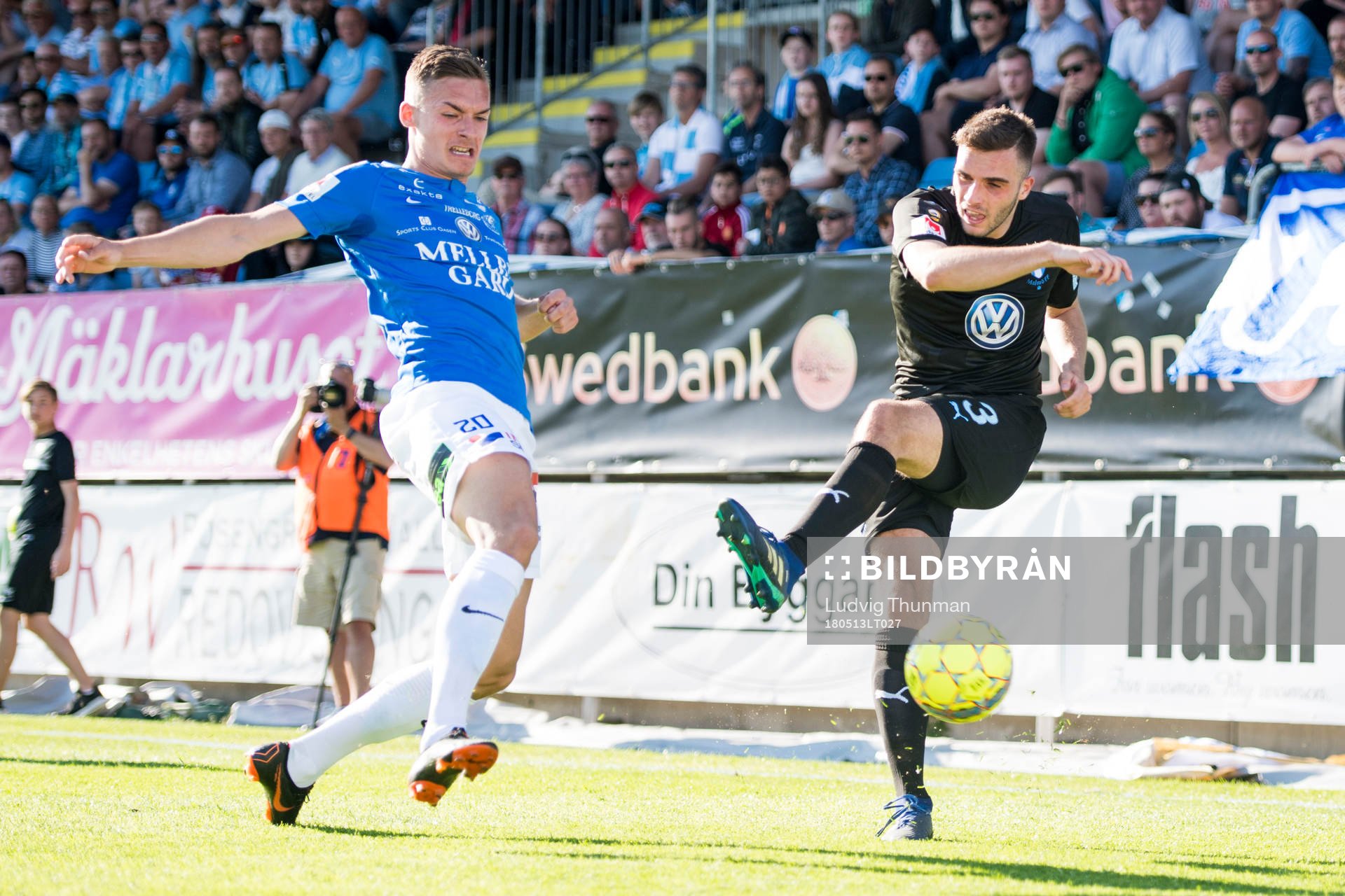 Trelleborgs Felix Hörberg och Malmö FFs Egzon Binaku